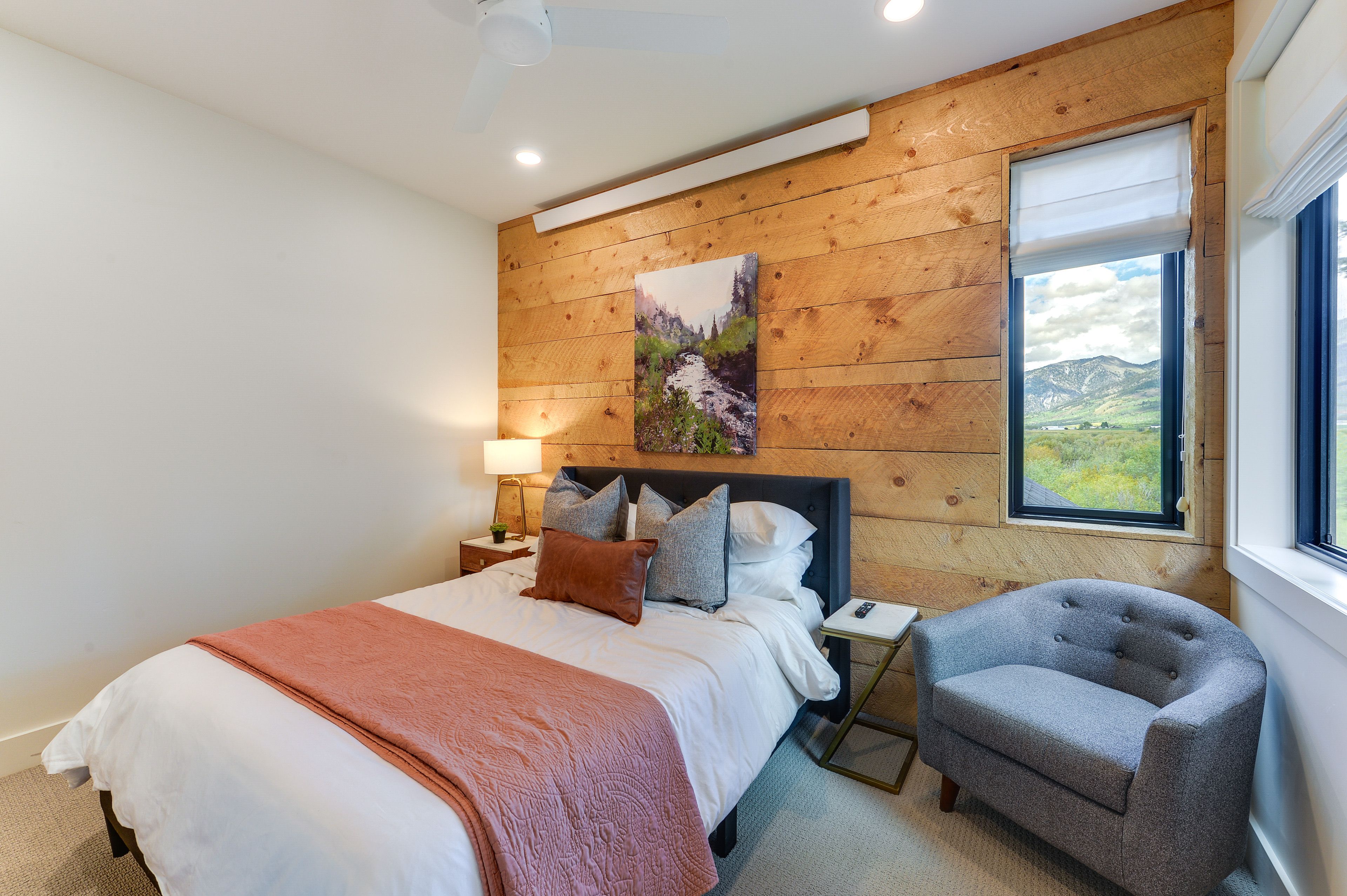 Bedroom 3 | Queen Bed | Mountain Views | En-Suite Bathroom | Flat-Screen TV