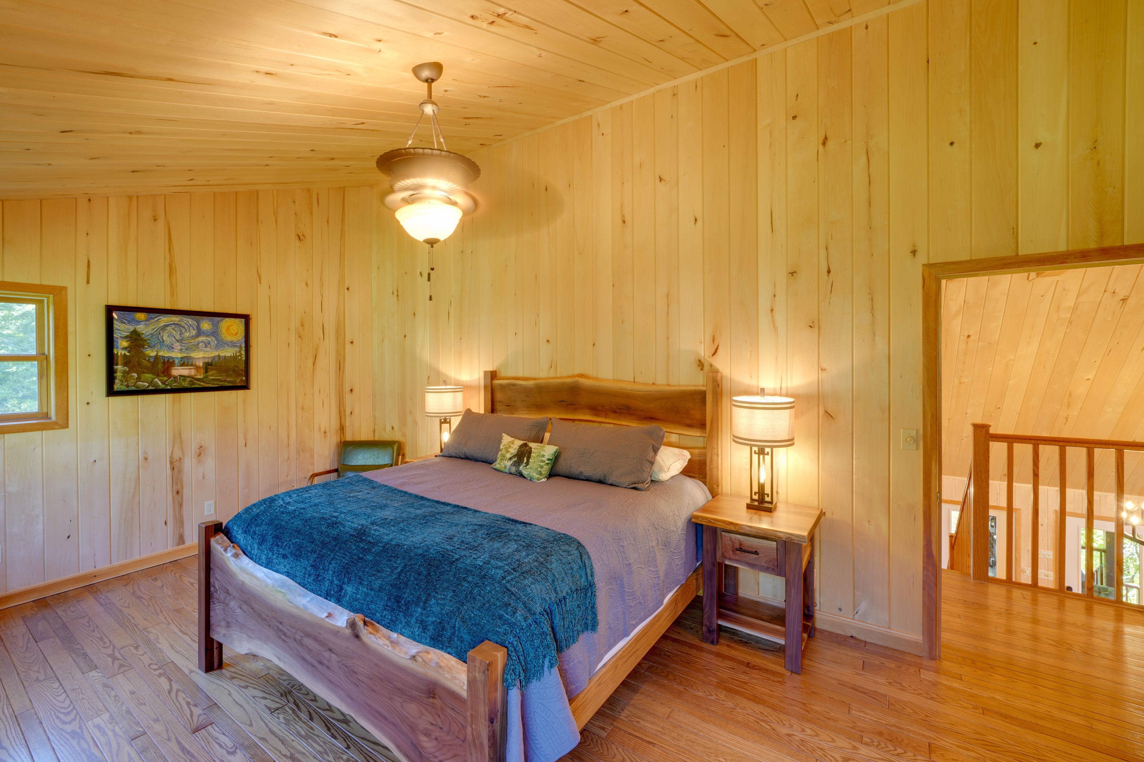 Bedroom 3 | King Bed
