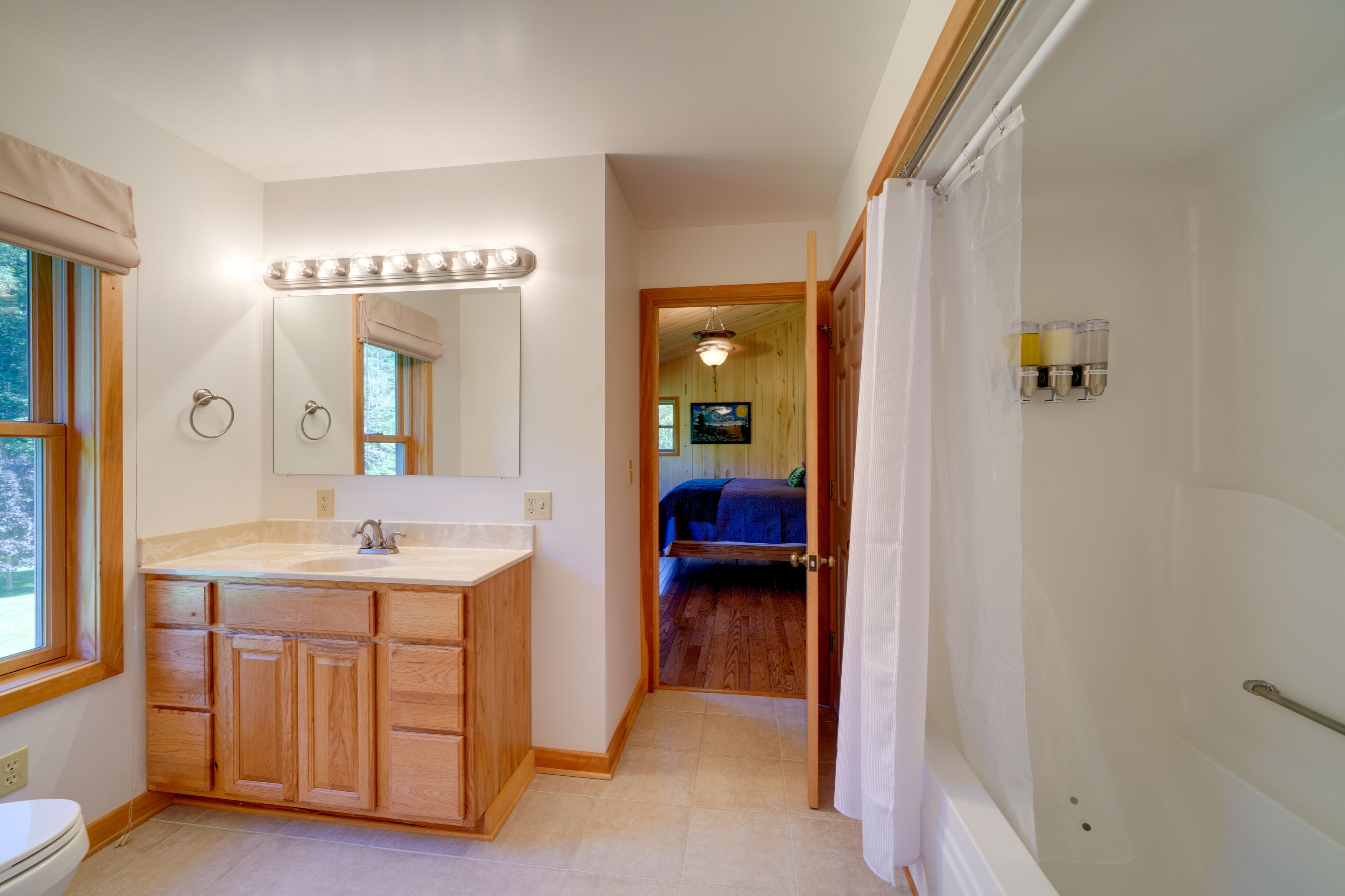 Full Bathroom | Shower