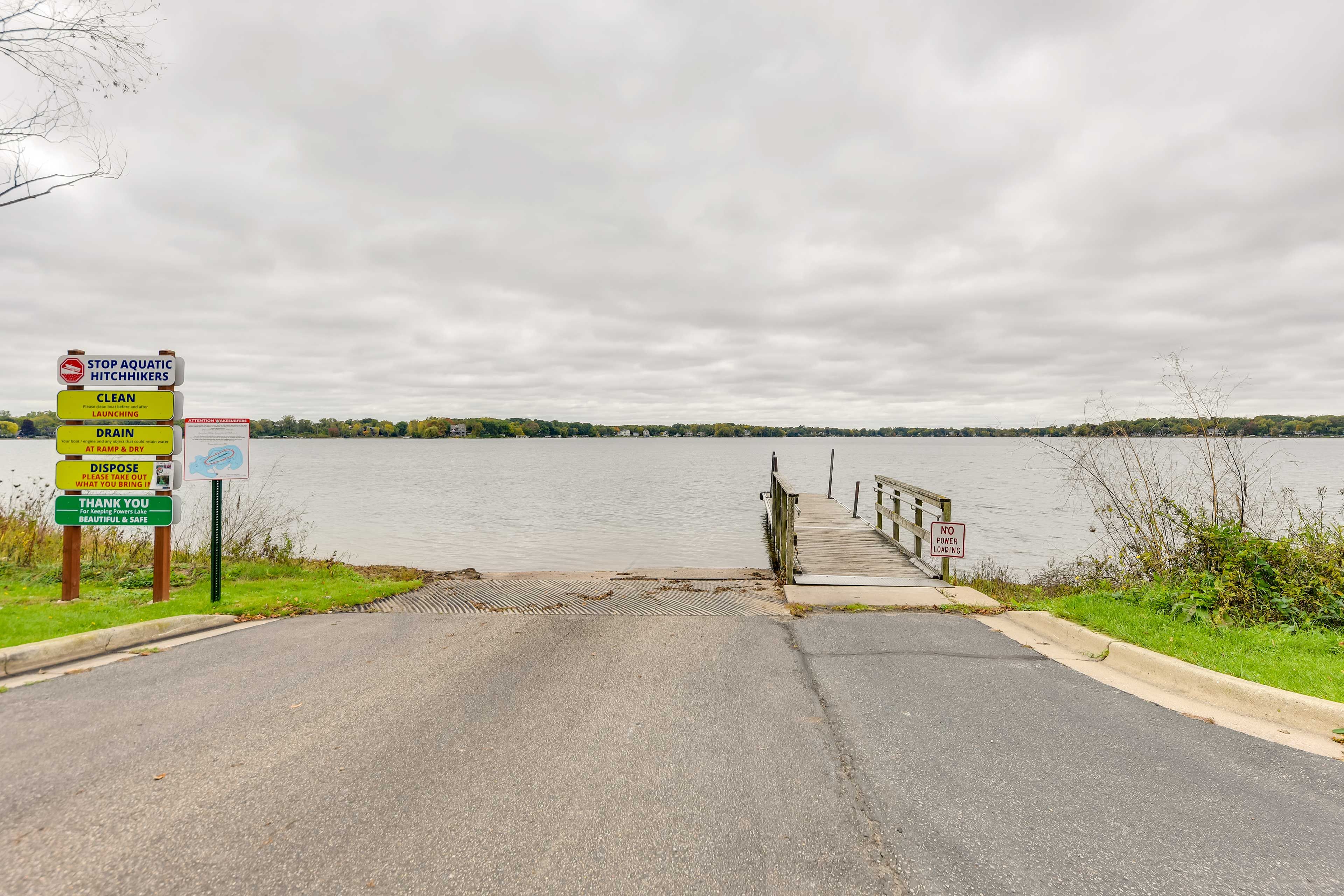 DNR Boat Launch | 0.2 Mi from Property