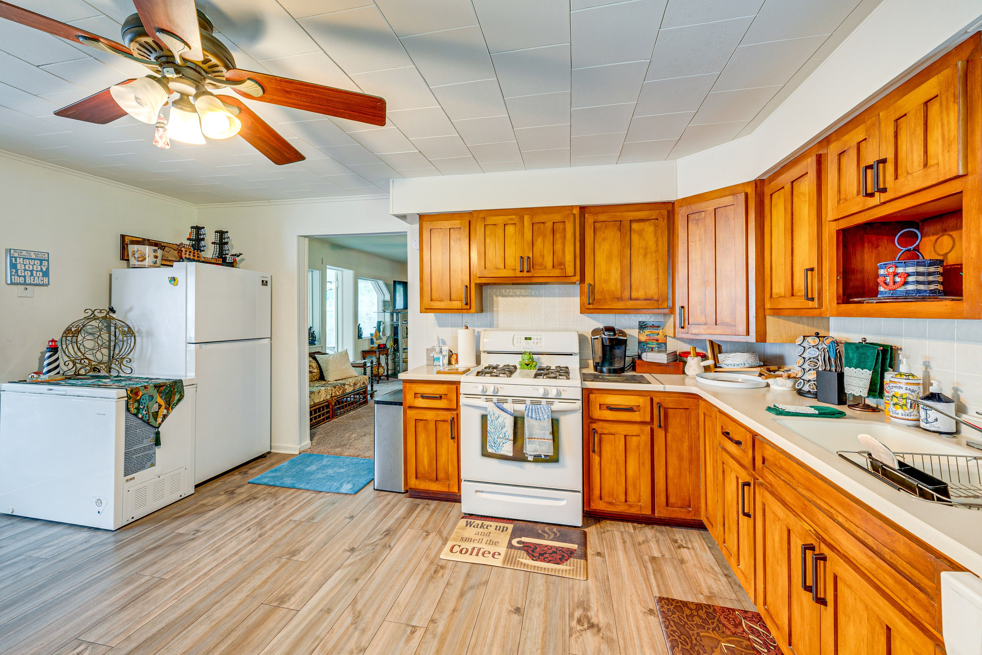 Kitchen | 1st Floor | Coffee Maker | Cooking Basics | Washer & Dryer