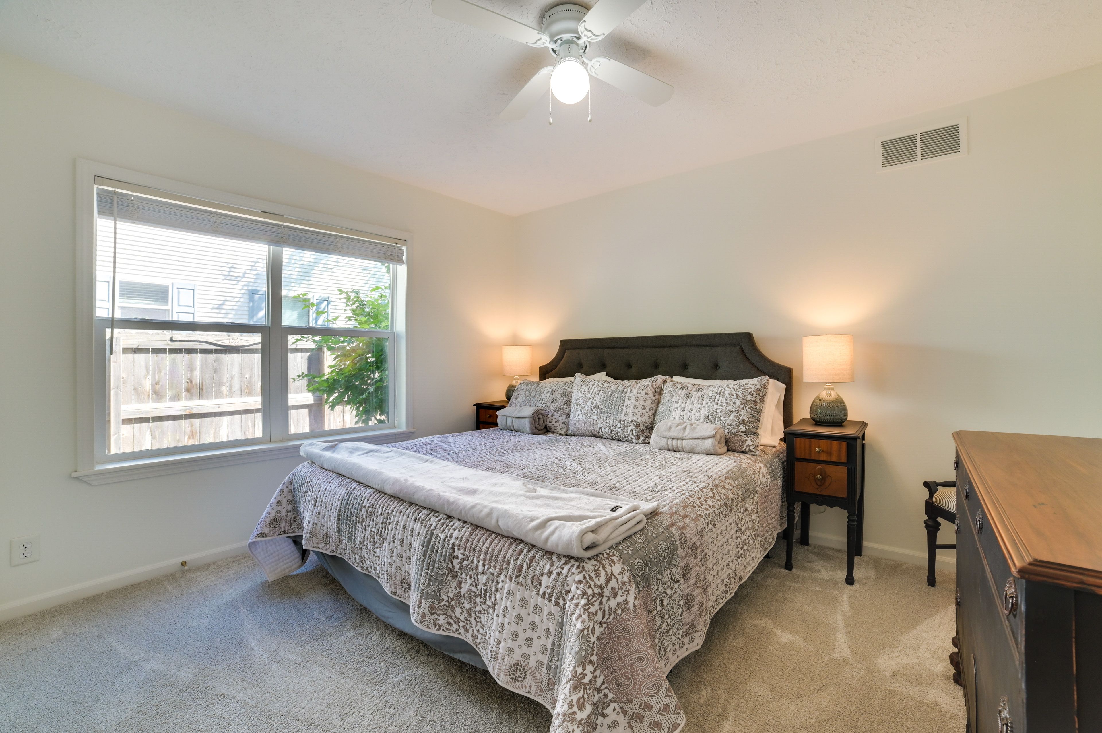 Bedroom 1 | King Bed | Linens Provided