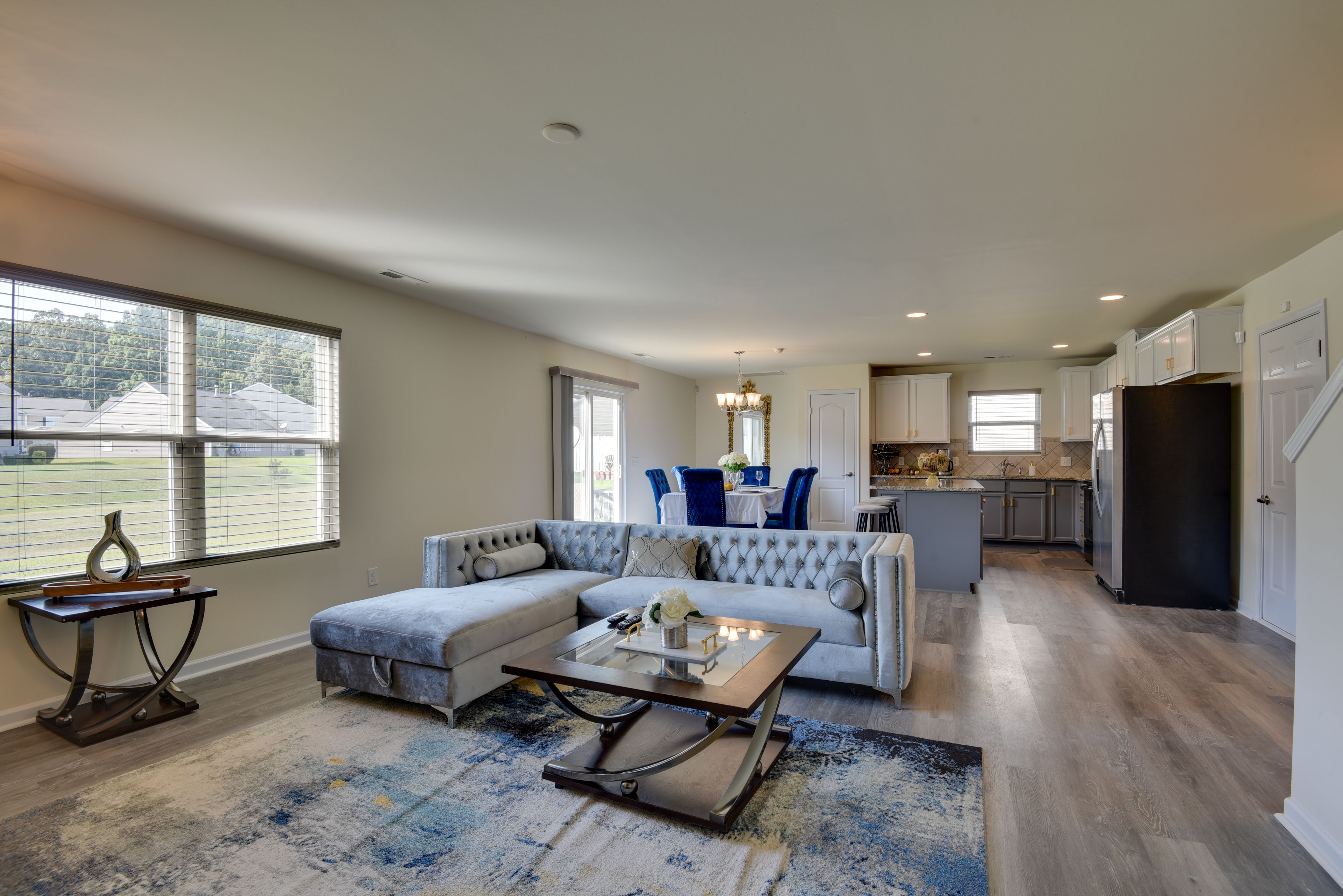 Living Room | Smart TV