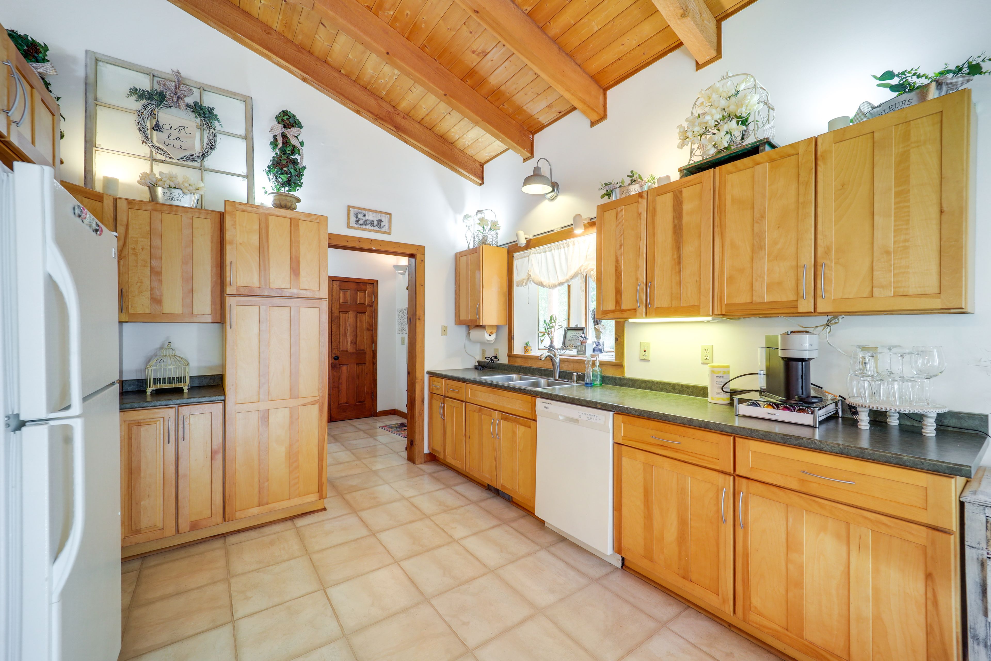 Kitchen | Coffee Maker | Coffee Grinder | Spices | Toaster | Blender