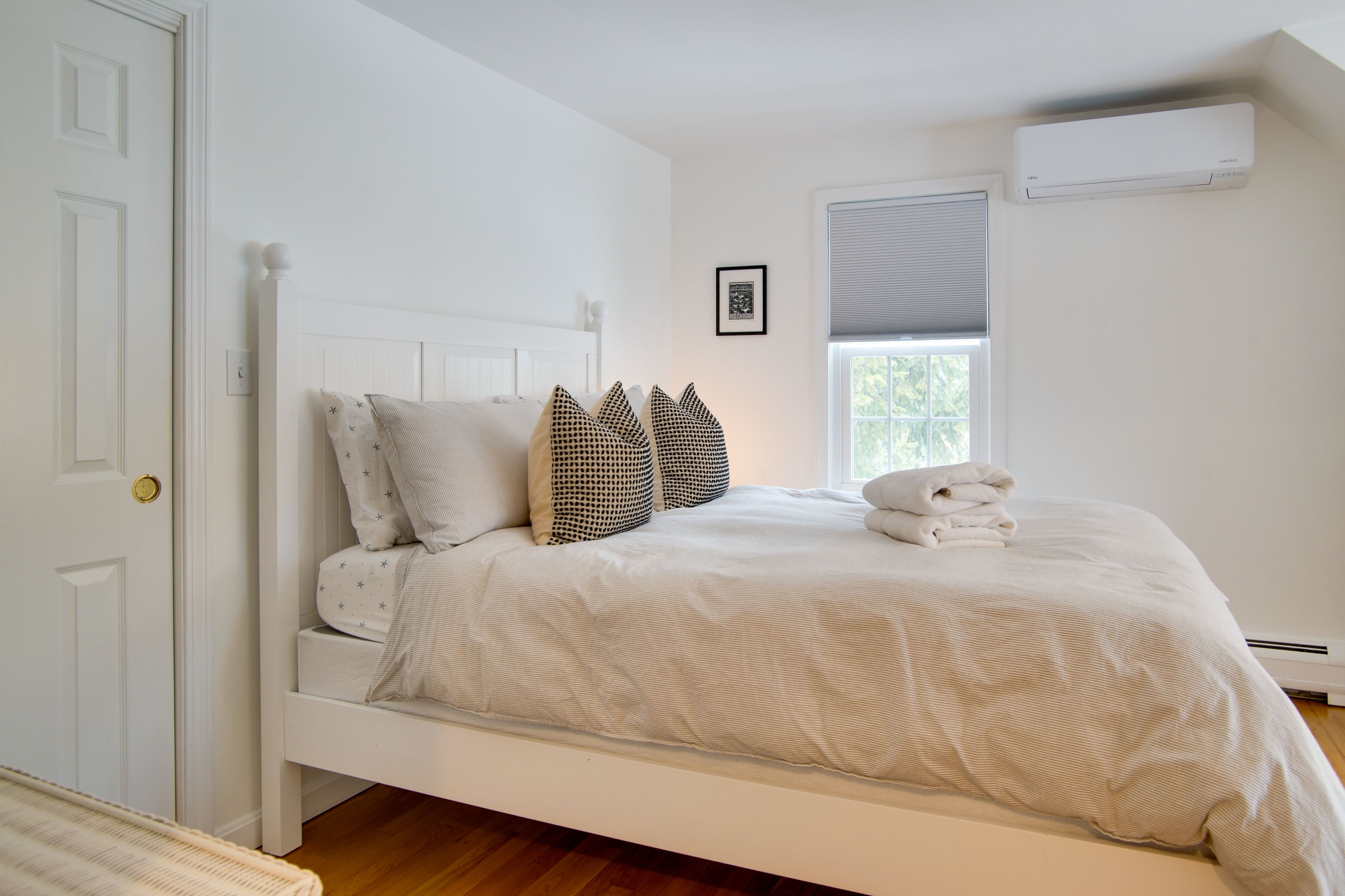 Bedroom 2 | Queen Bed | 2nd Floor