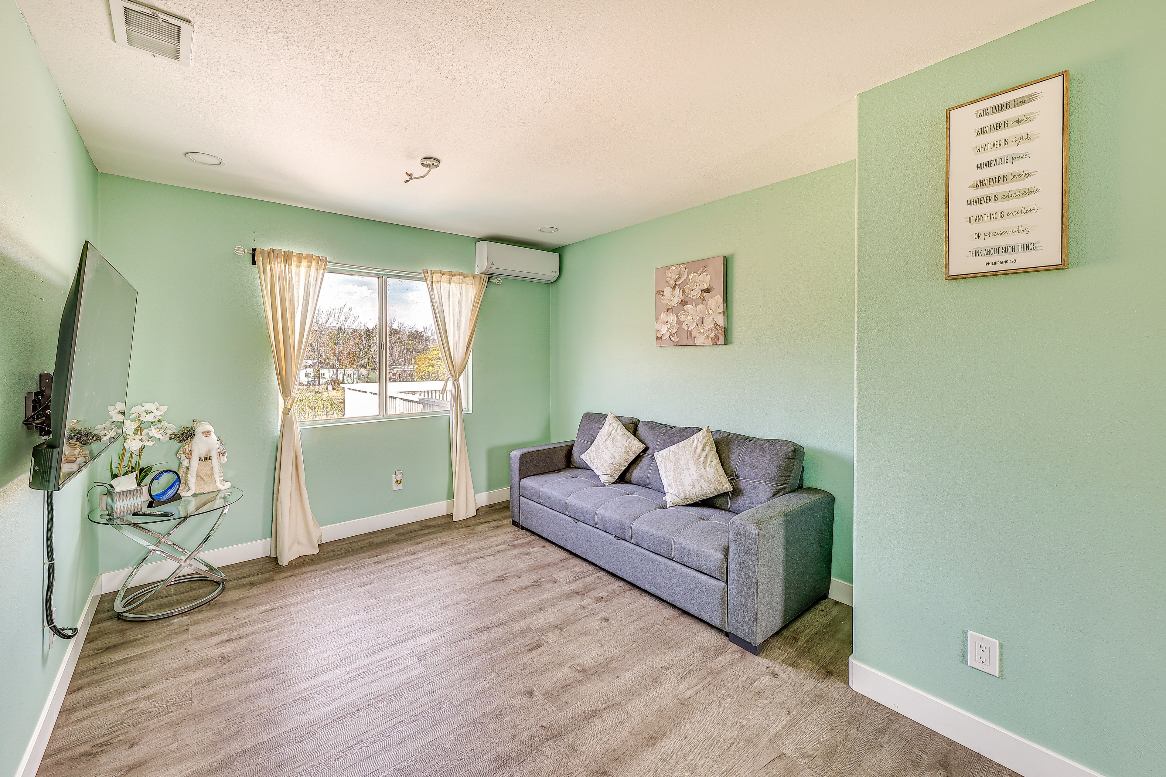 Loft | 2nd Floor | Full Sleeper Sofa