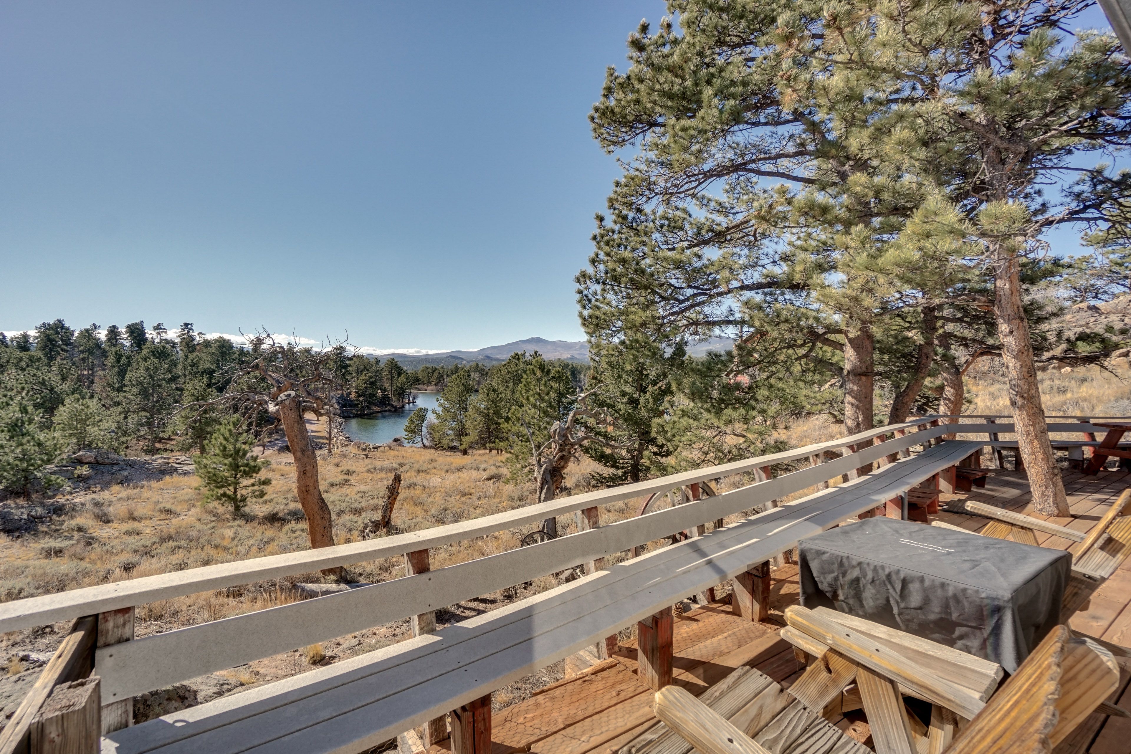 Deck | Lake Views