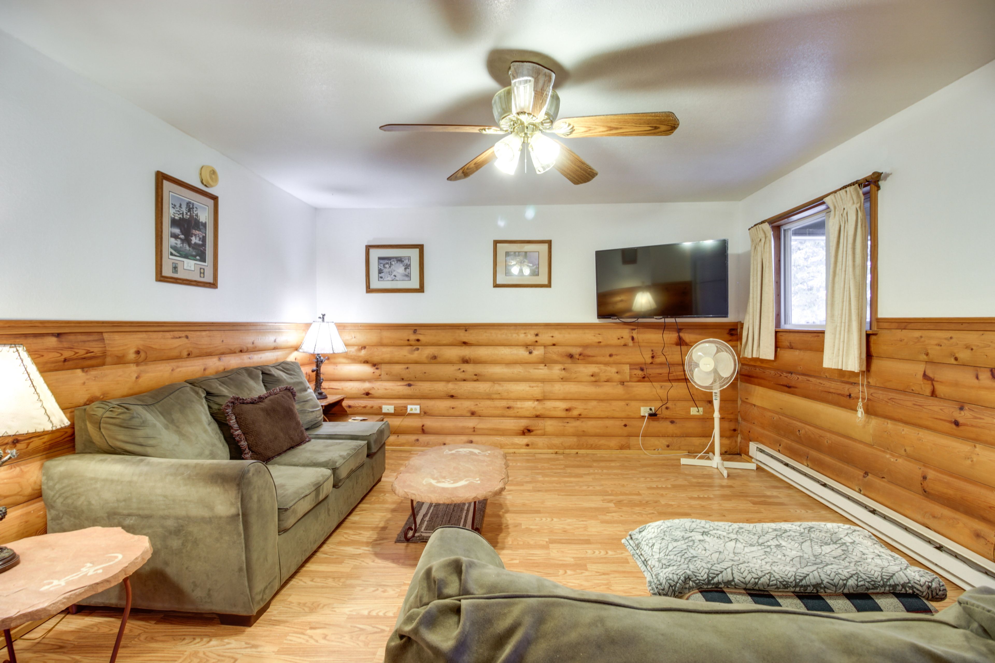 Bemidji Vacation Rental | 3BR | 1BA | 1,500 Sq Ft | Stairs Required to Enter
