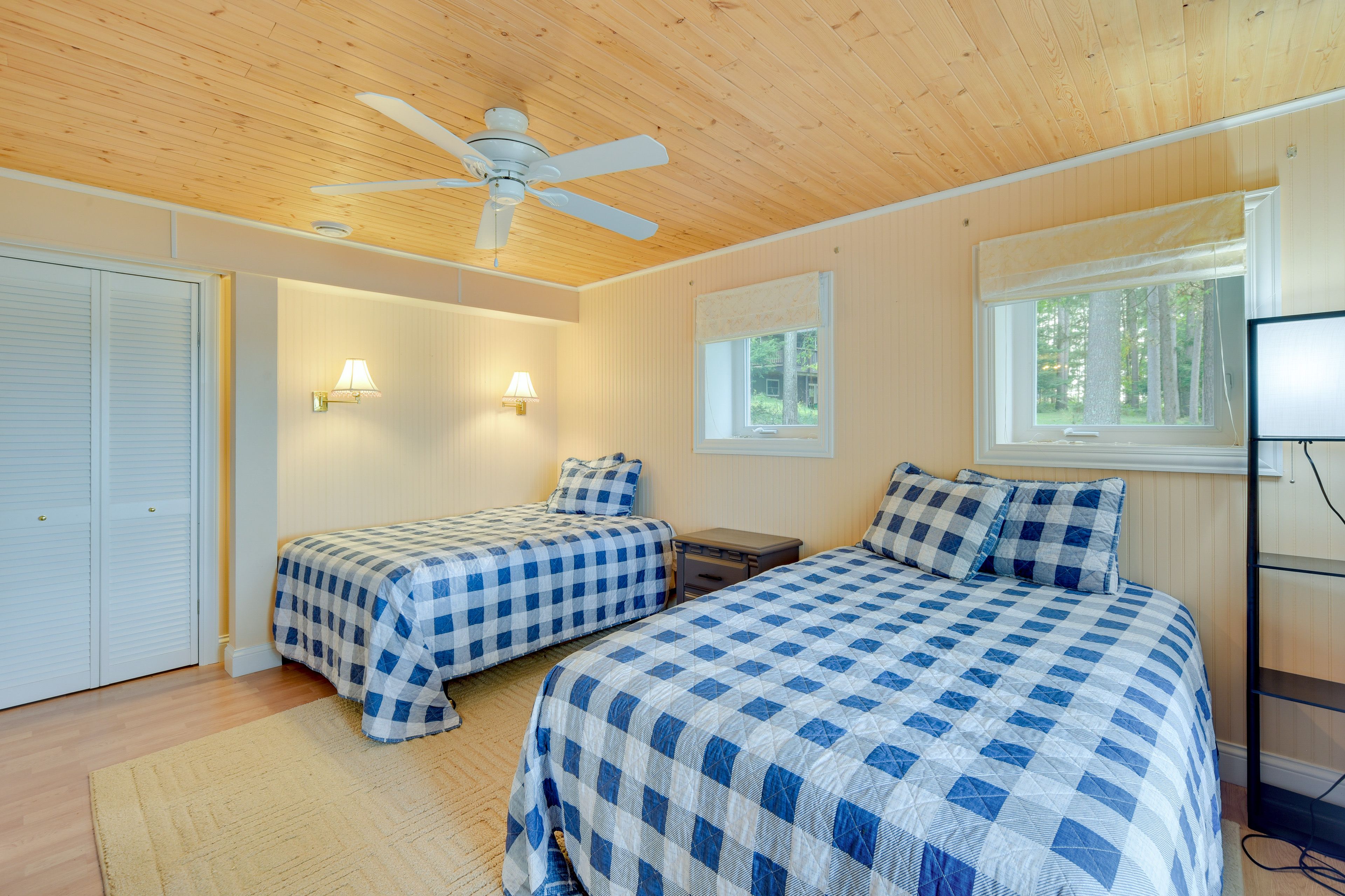 Bedroom 3 | Basement | 2 Full Beds