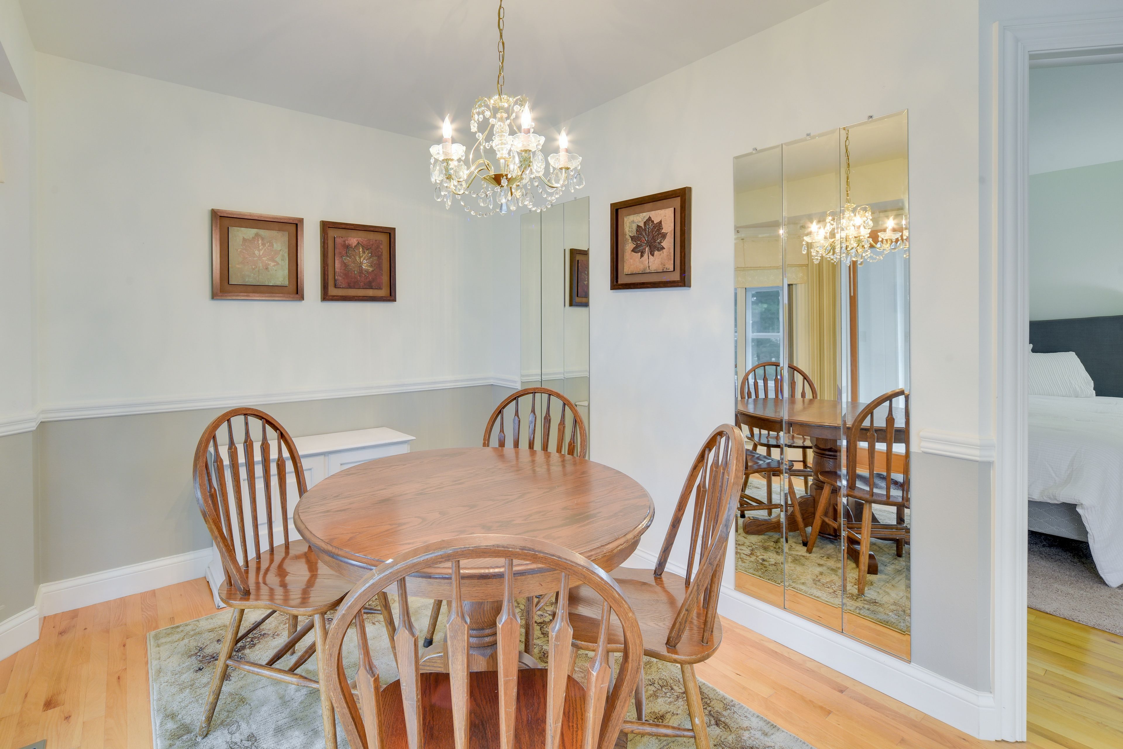 Dining Area | 1st Floor