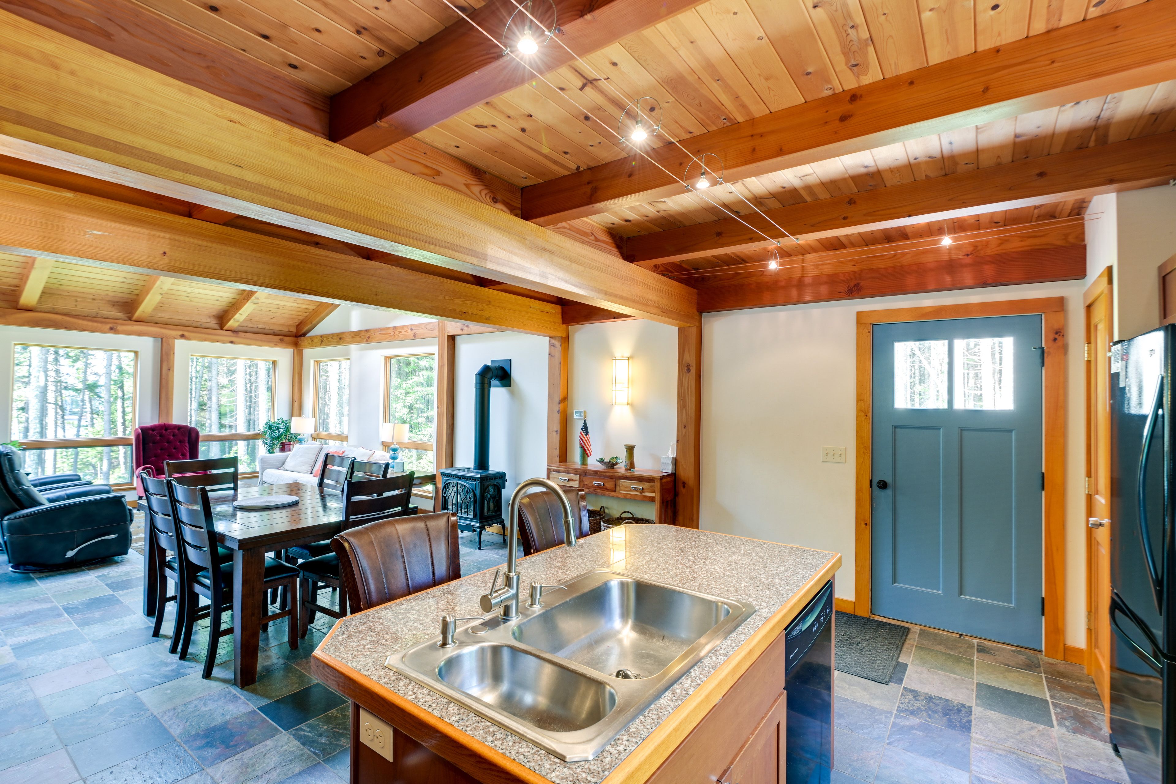 Kitchen | Coffee Maker | Toaster Oven