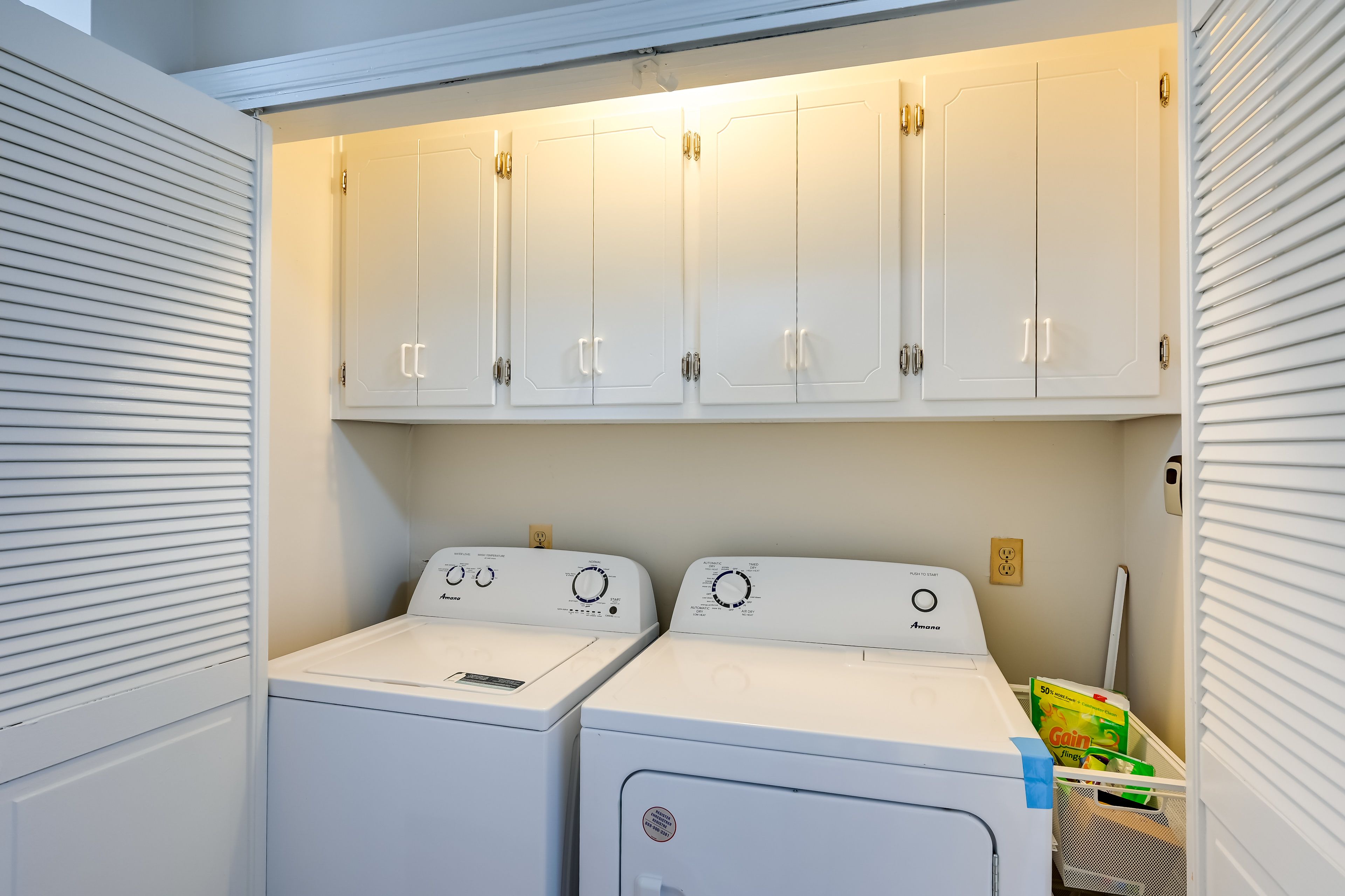 Washer & Dryer