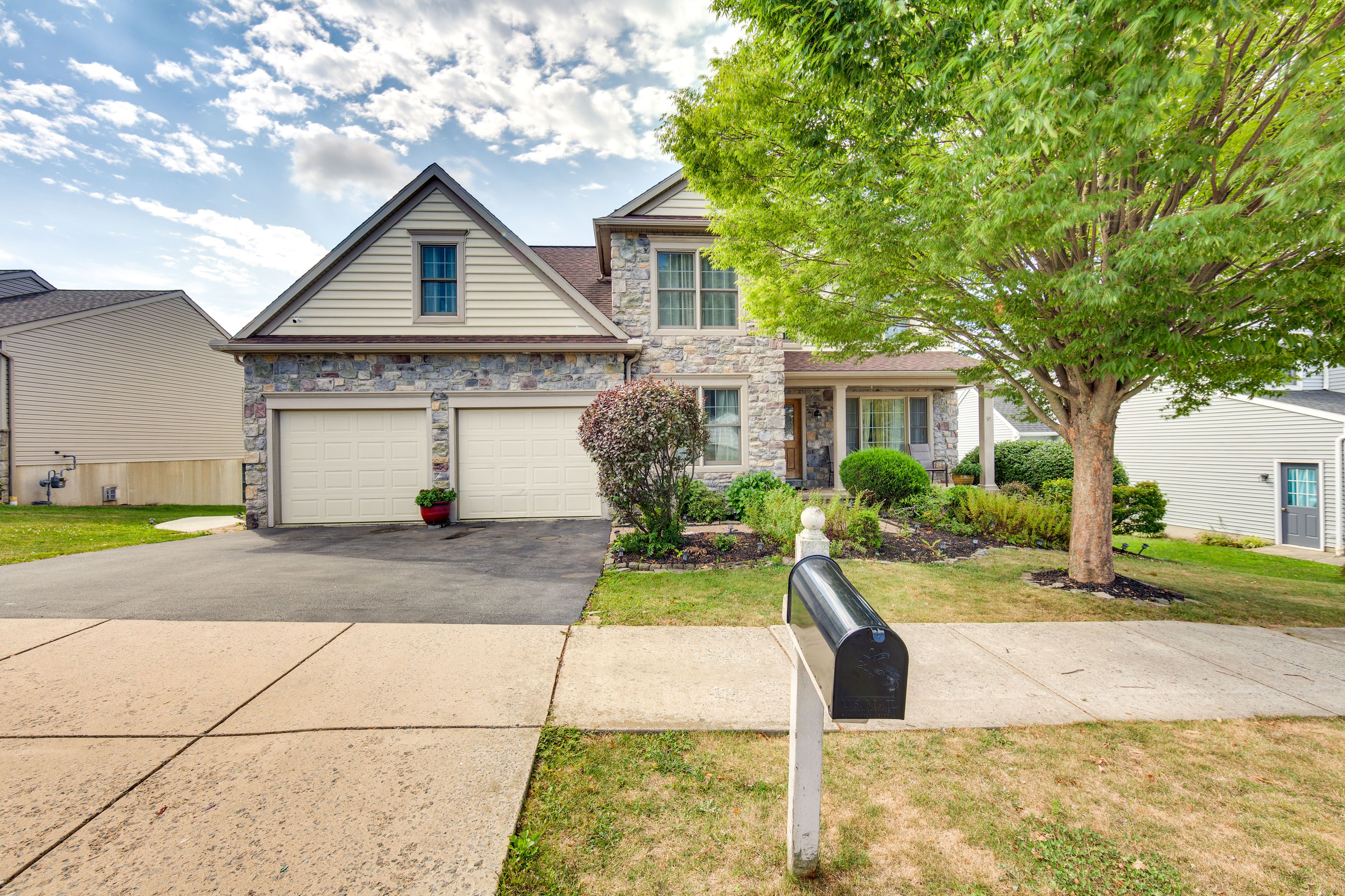 Home Exterior | Parking | Free Street Parking (First-Come, First-Served)