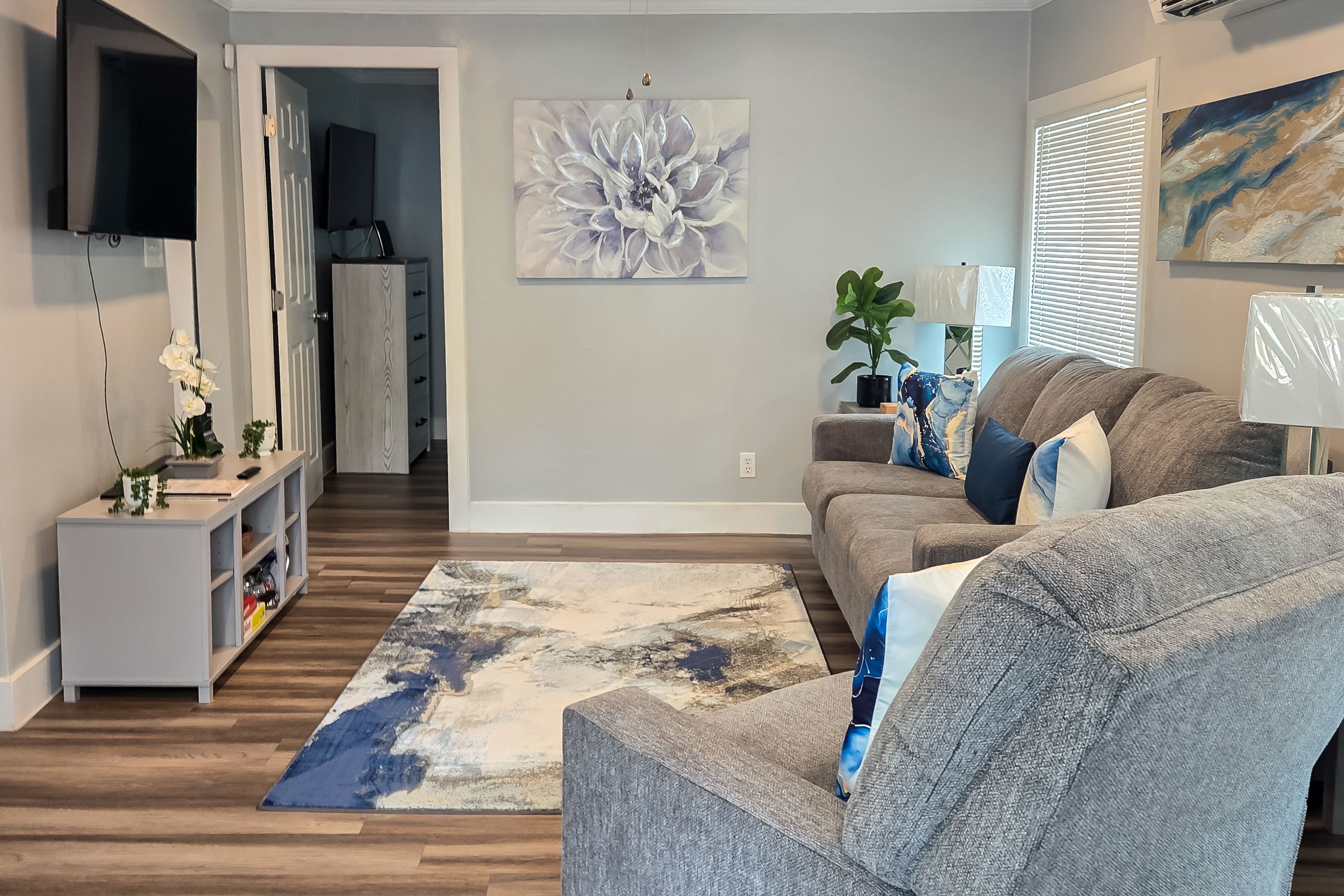 Hampton Vacation Rental | 2BR | 1BA | 1,000 Sq Ft | Stairs Required
