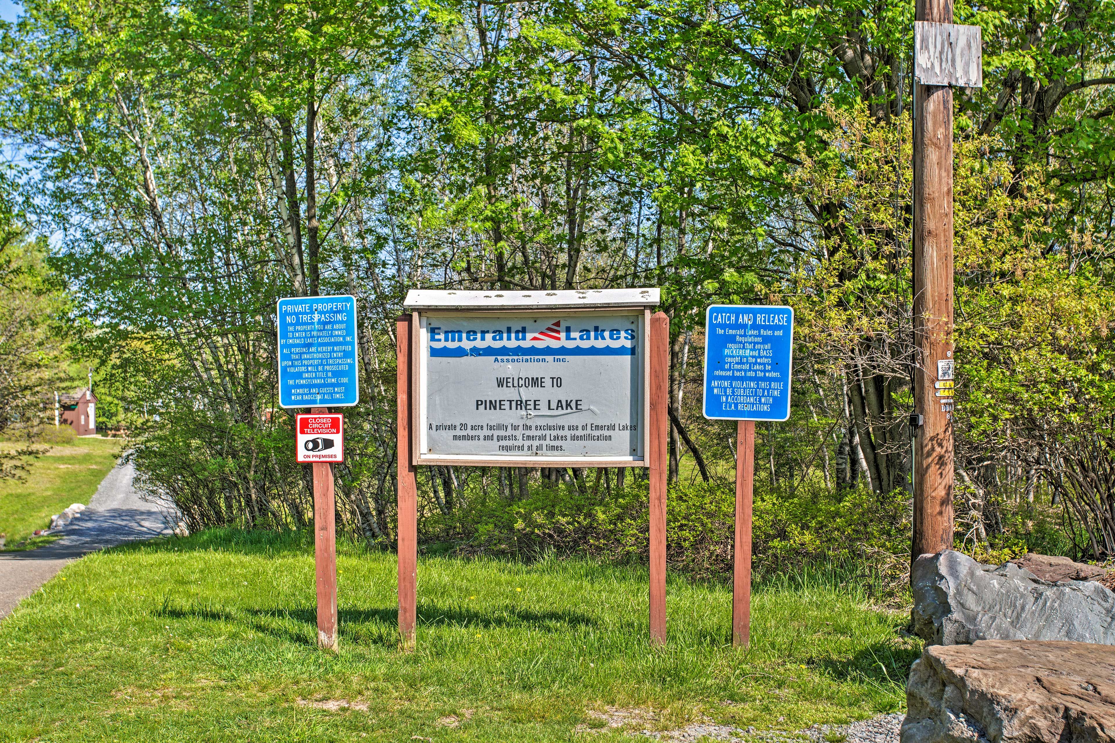 Community Amenities | Emerald Lakes