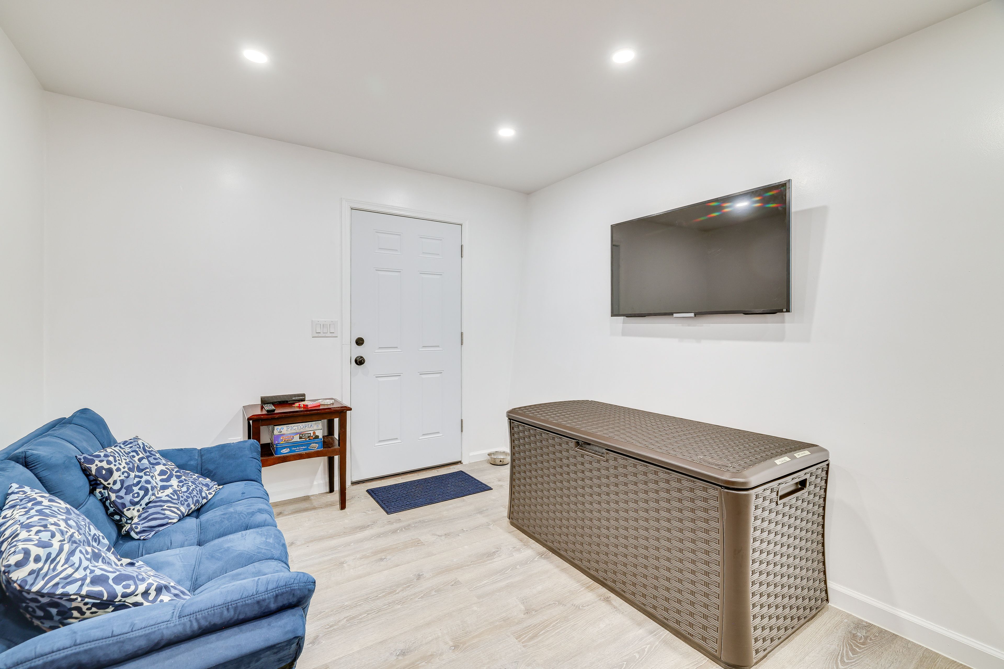 Bonus Room | Twin Futon | Smart TV