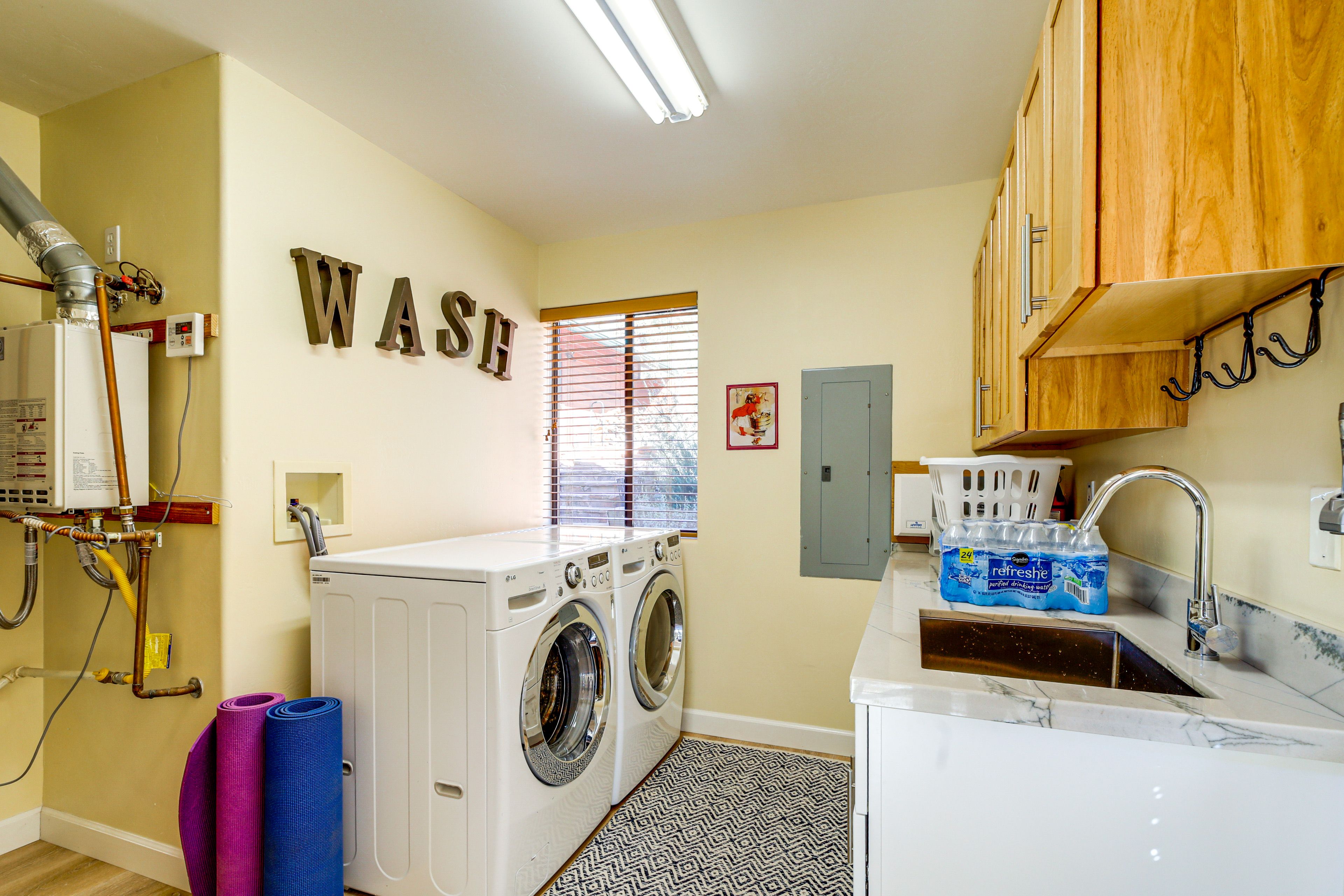 Laundry Room | Main Level