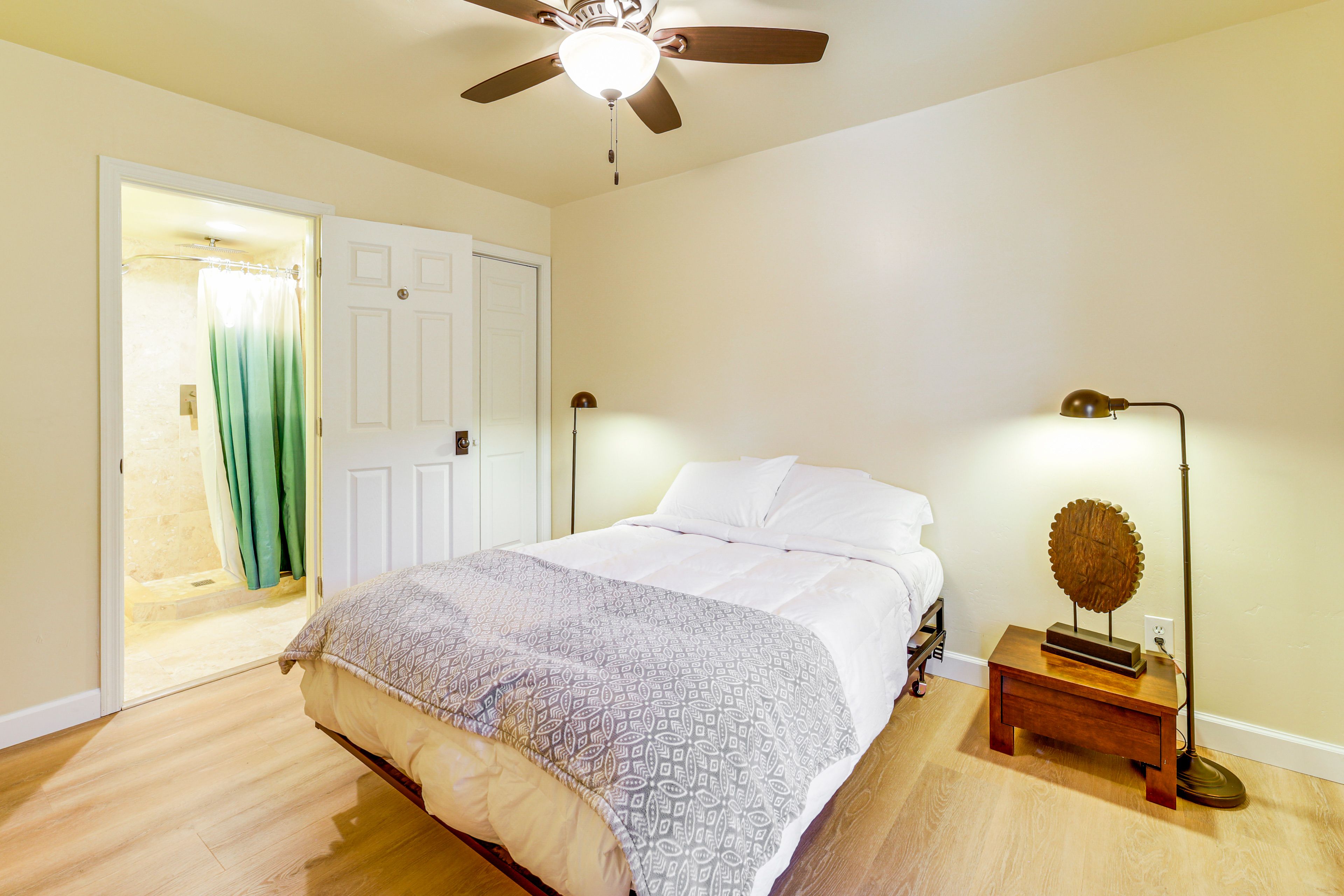 Bedroom 3 | Queen Bed | Lower Level