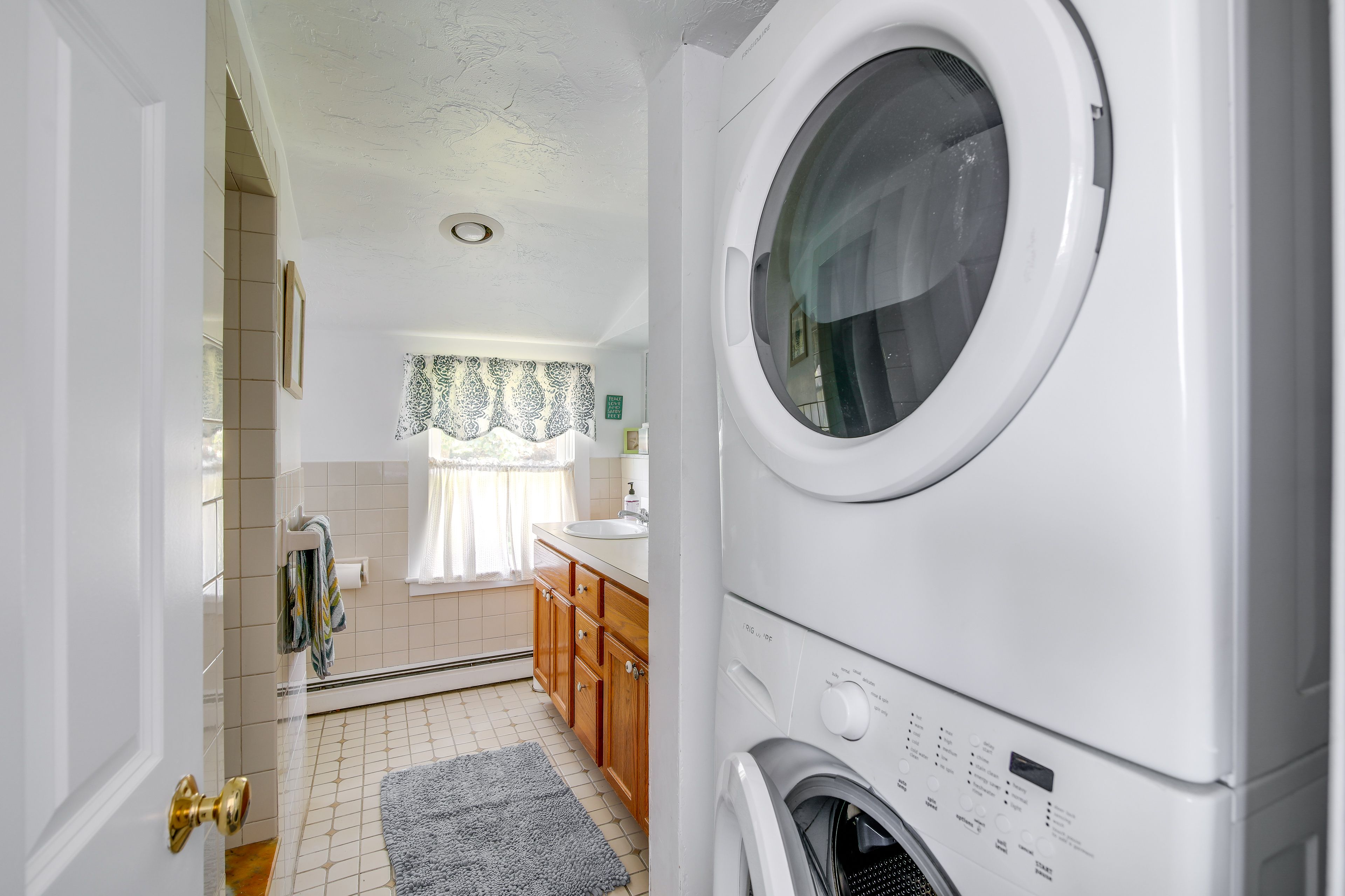 Washer & Dryer