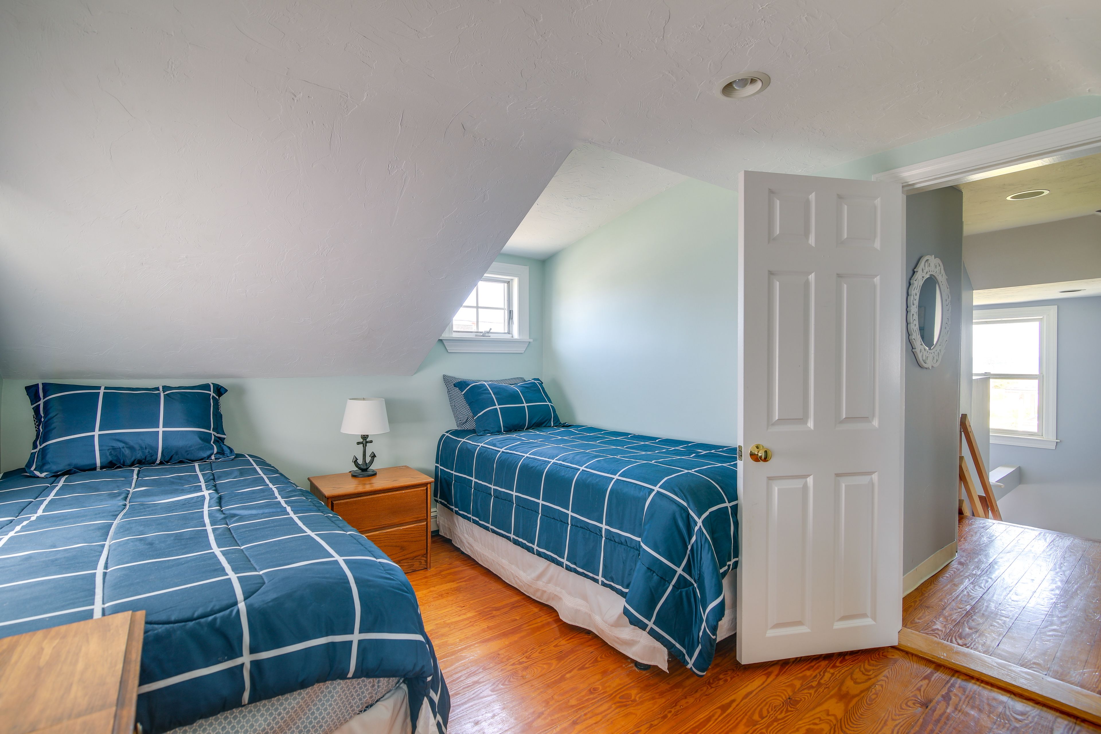Bedroom 3 | 2nd Floor | 2 Twin XL beds