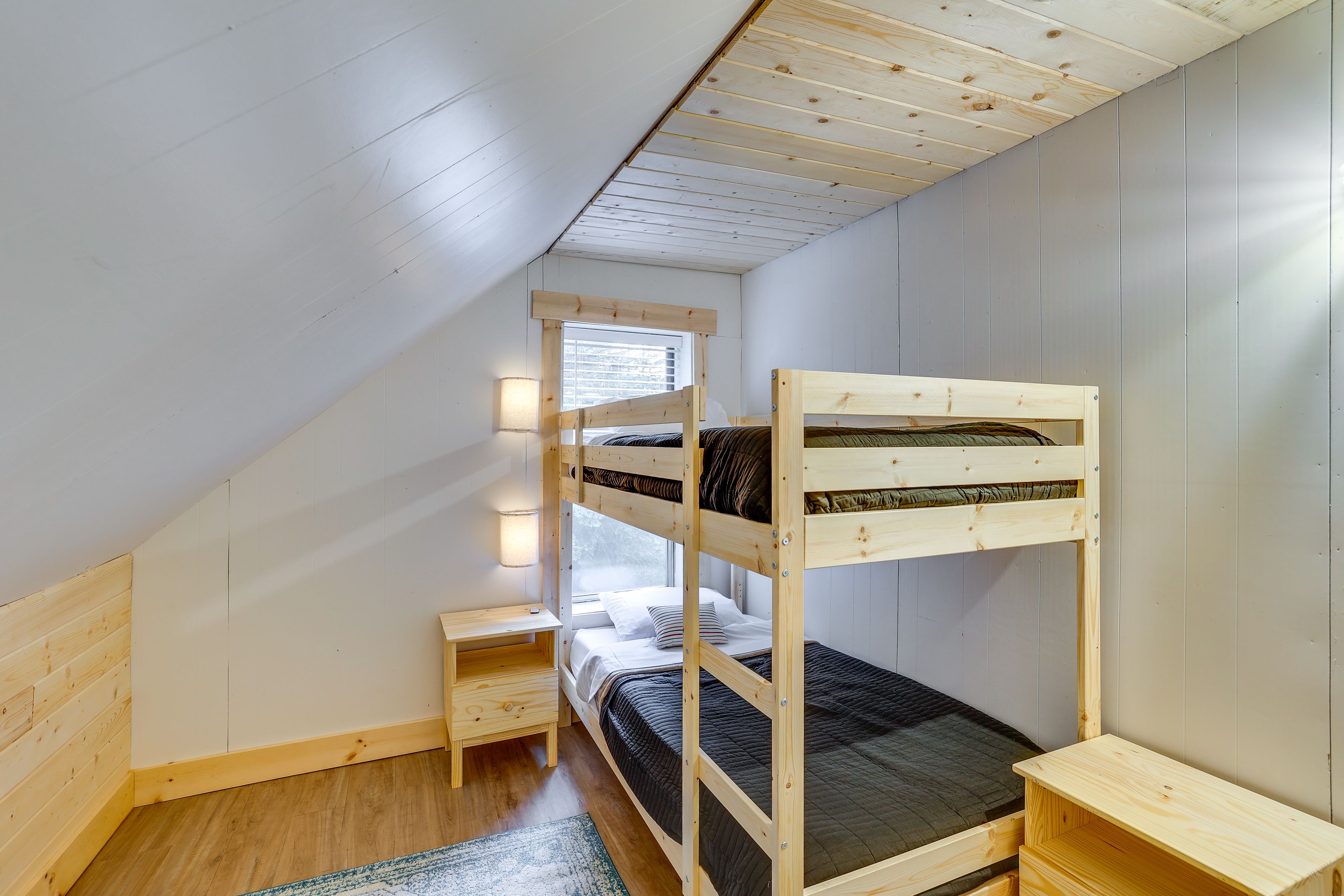 Bedroom 3 | Twin Bunk Bed