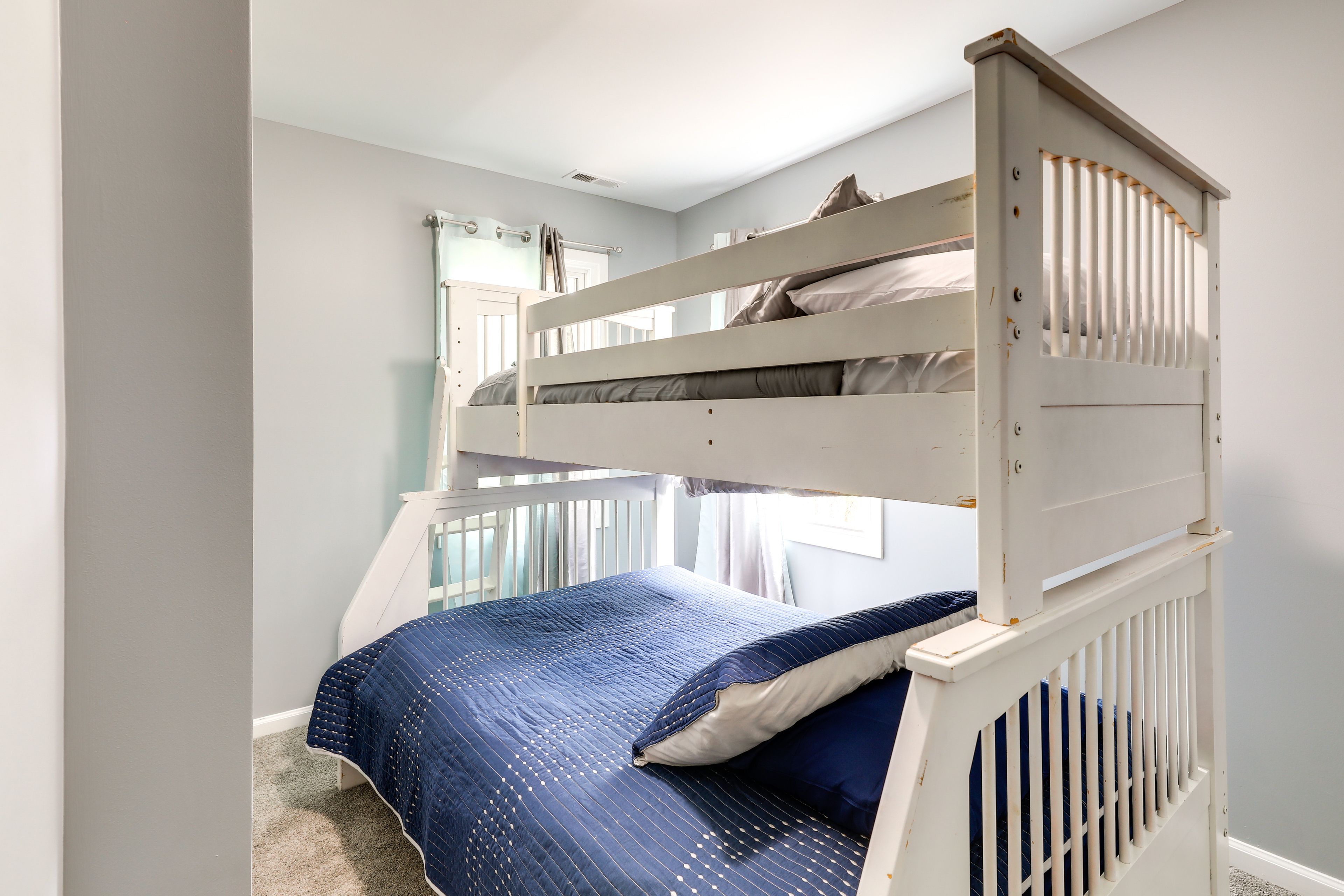 Bedroom 4 | Ground Floor | Twin/Full Bunk Bed