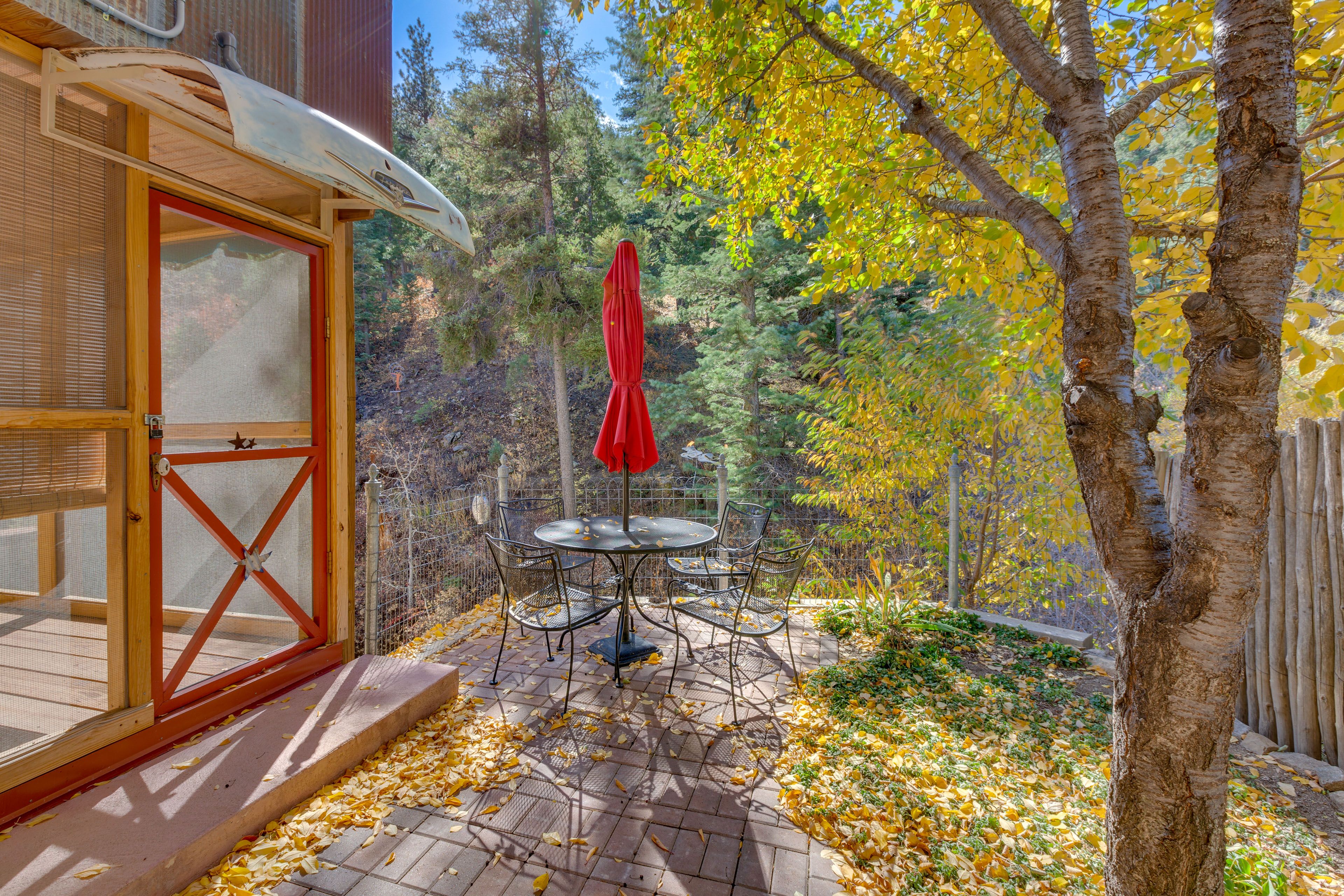 Patio | Outdoor Dining Area