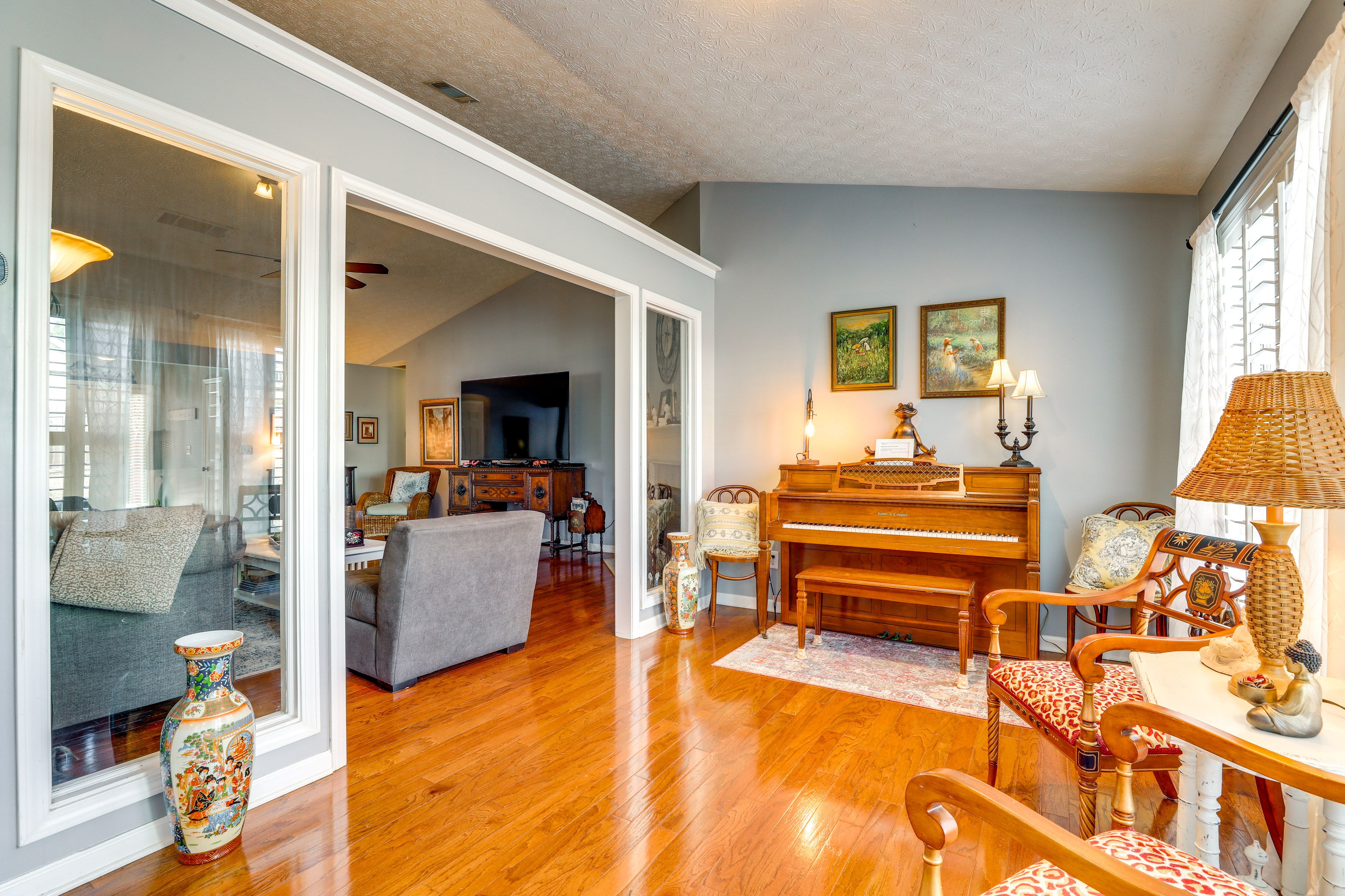Sunroom | 1st Floor | Piano