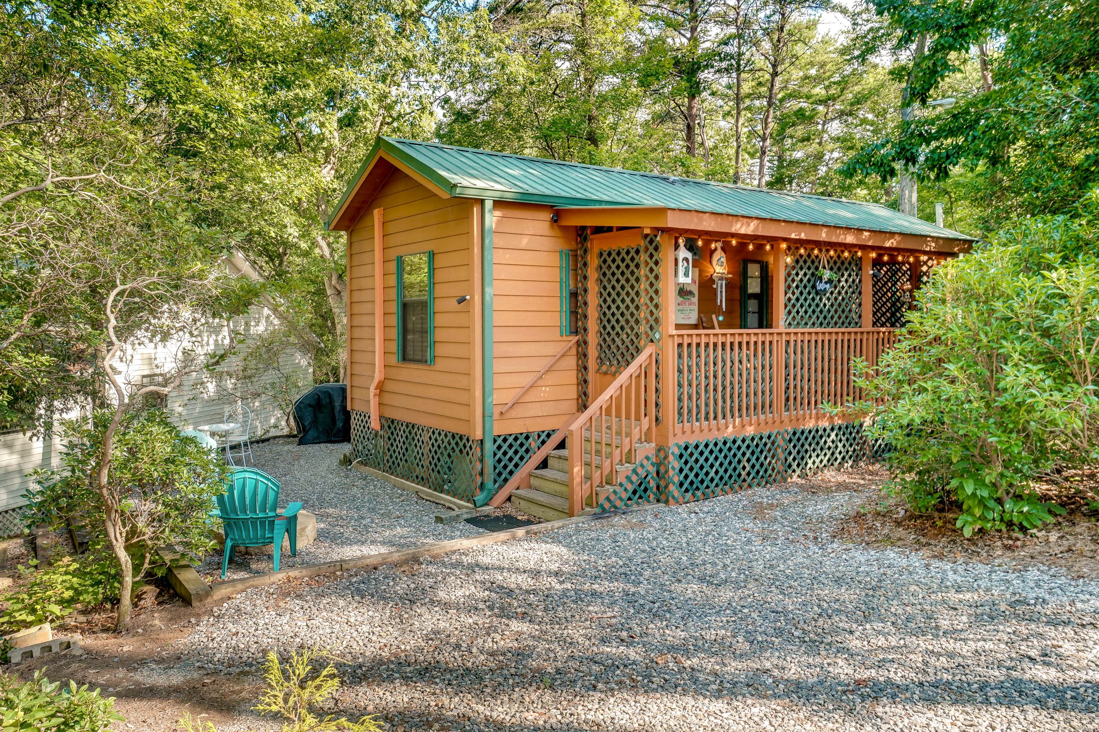 1-Story Cabin | Self Check-In | Private Fire Pit | 7 Mi to Helen