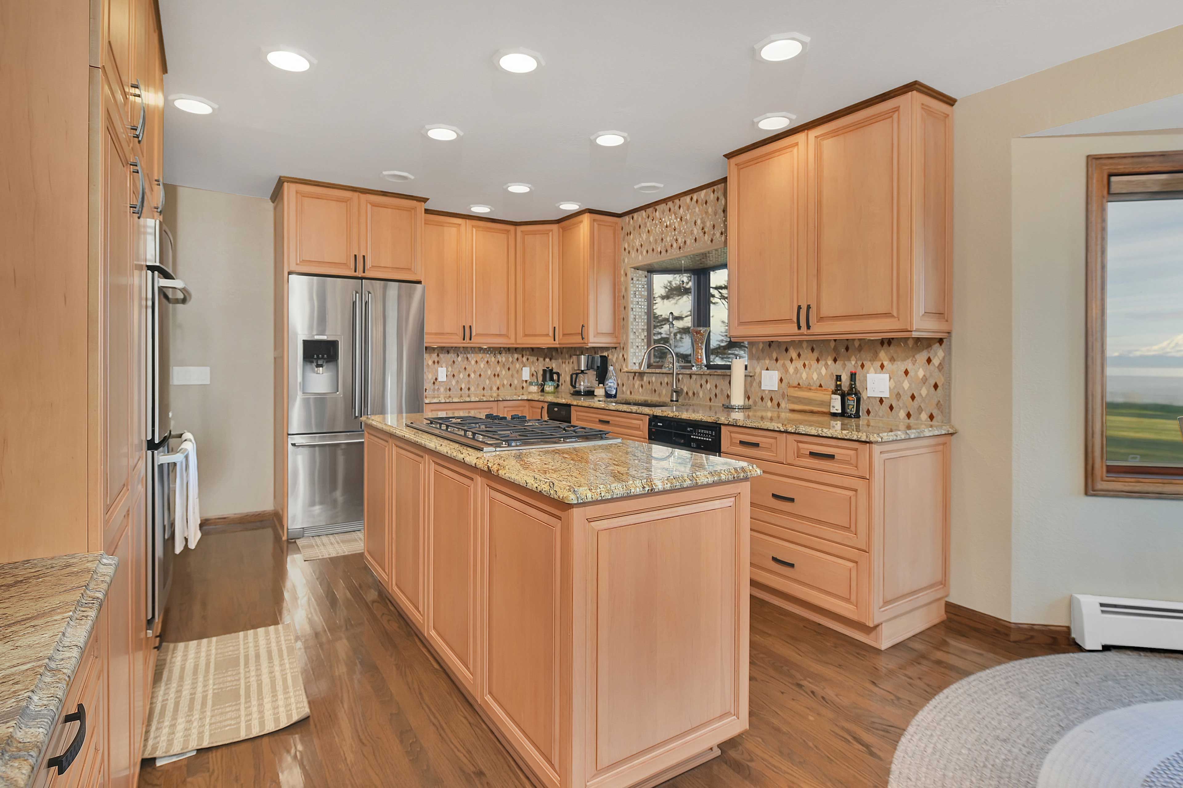Kitchen | 1st Floor | Dishwasher | Cooking Basics