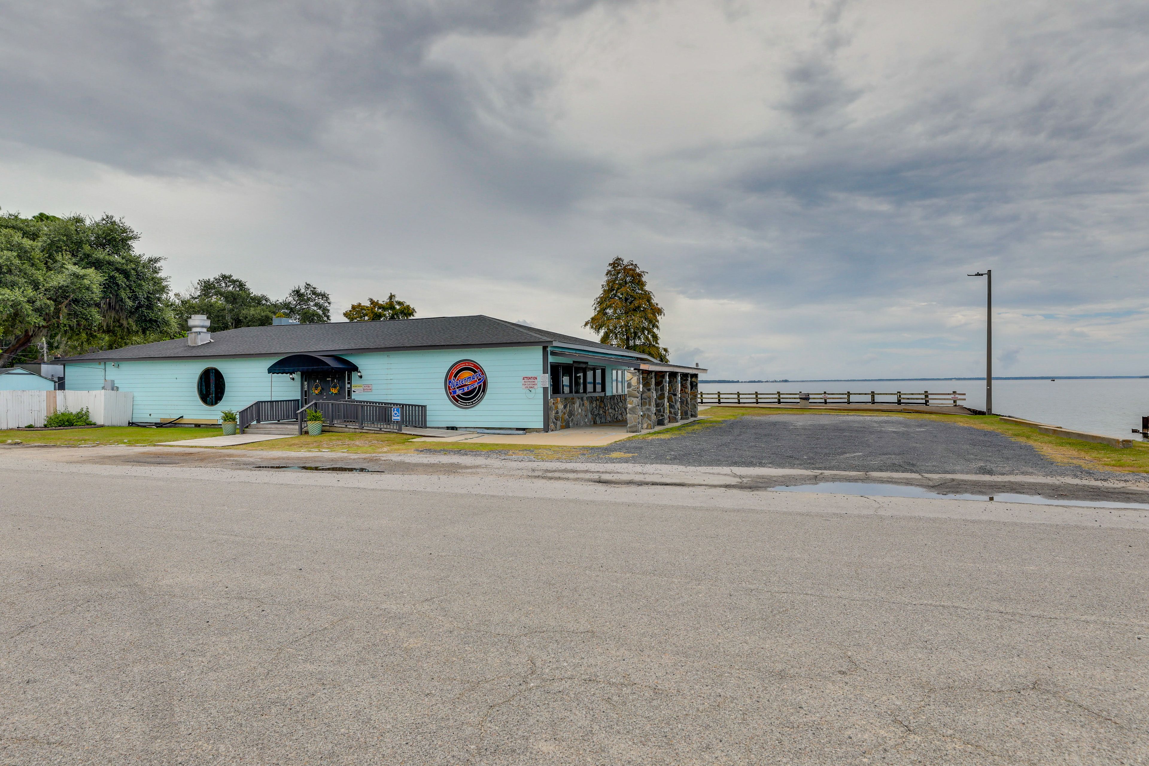 Watermark Bar & Grill | 0.5 Mi Away