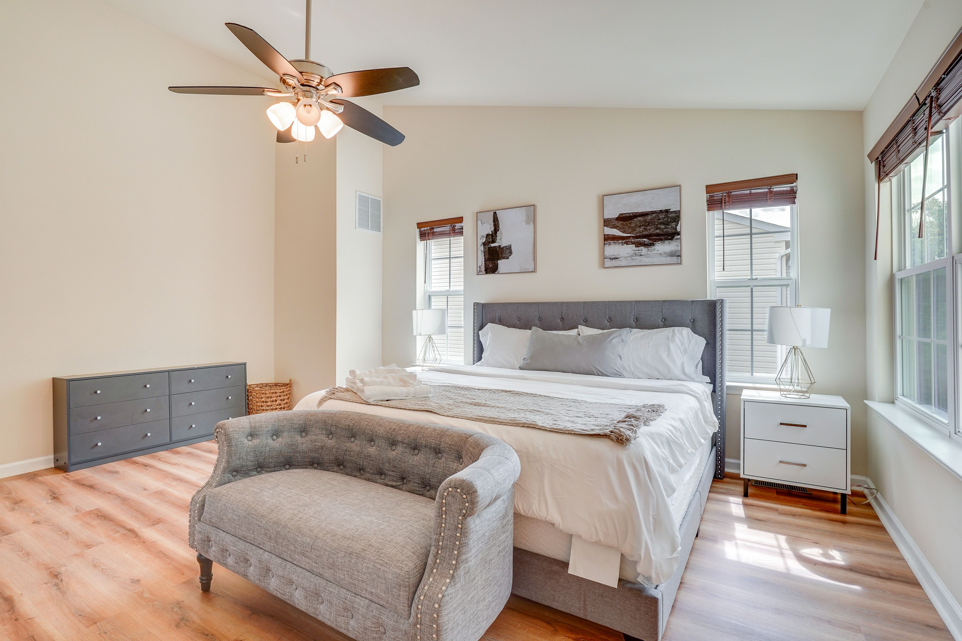 Bedroom 1 | King Bed | Smart TV | En-Suite Bathroom | Linens Provided
