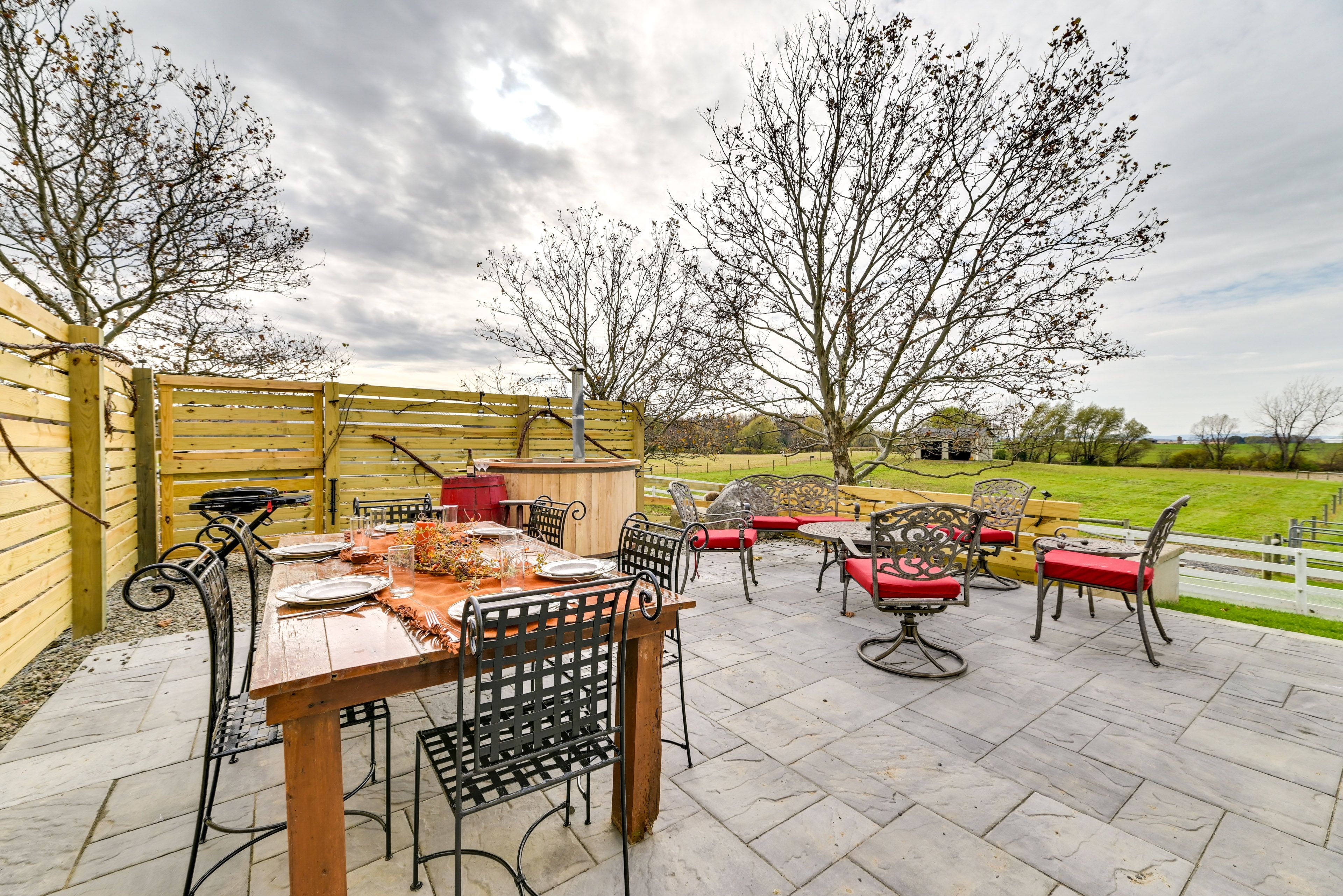 Furnished Patio | Grill