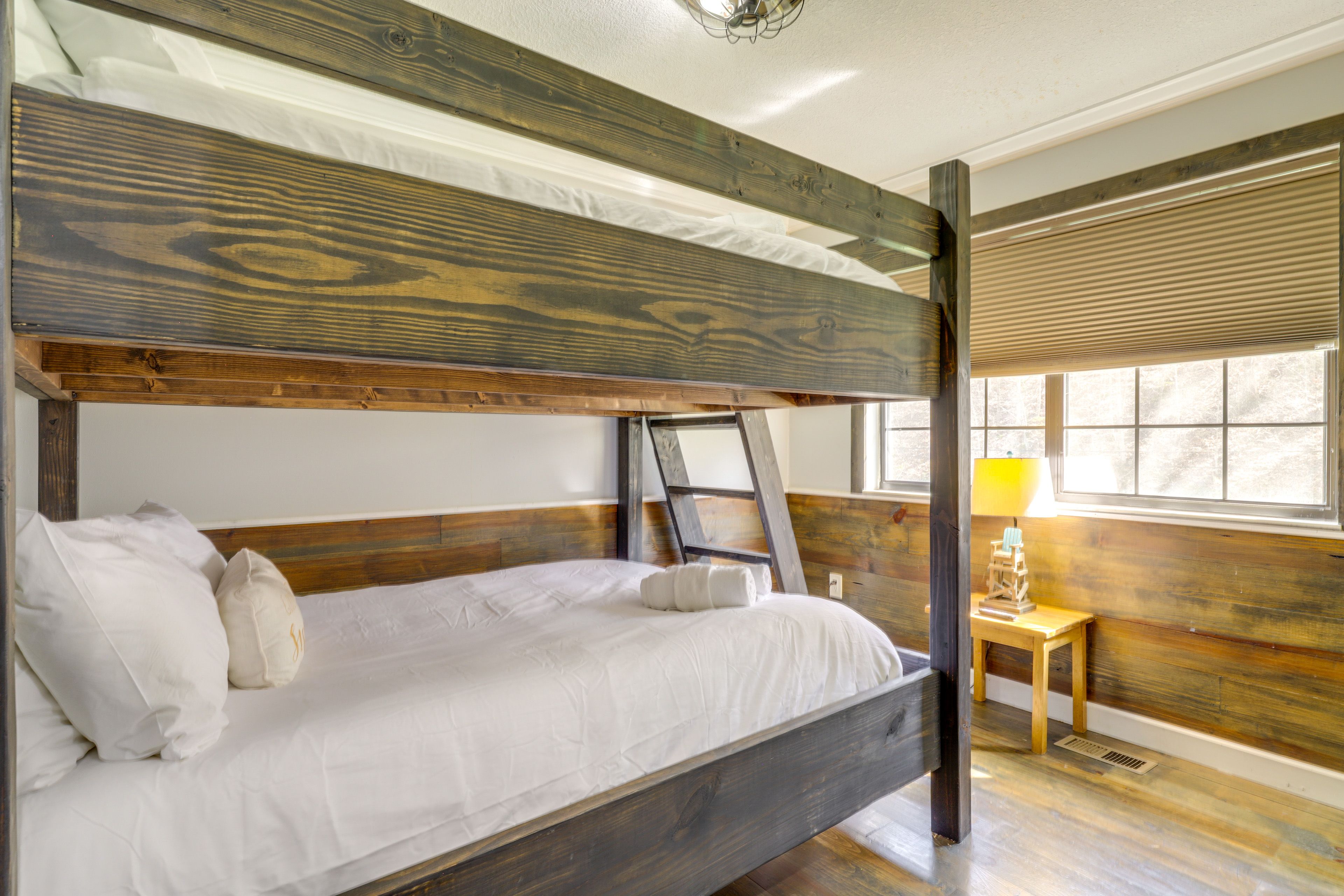 Bedroom 3 | Full Bunk Bed