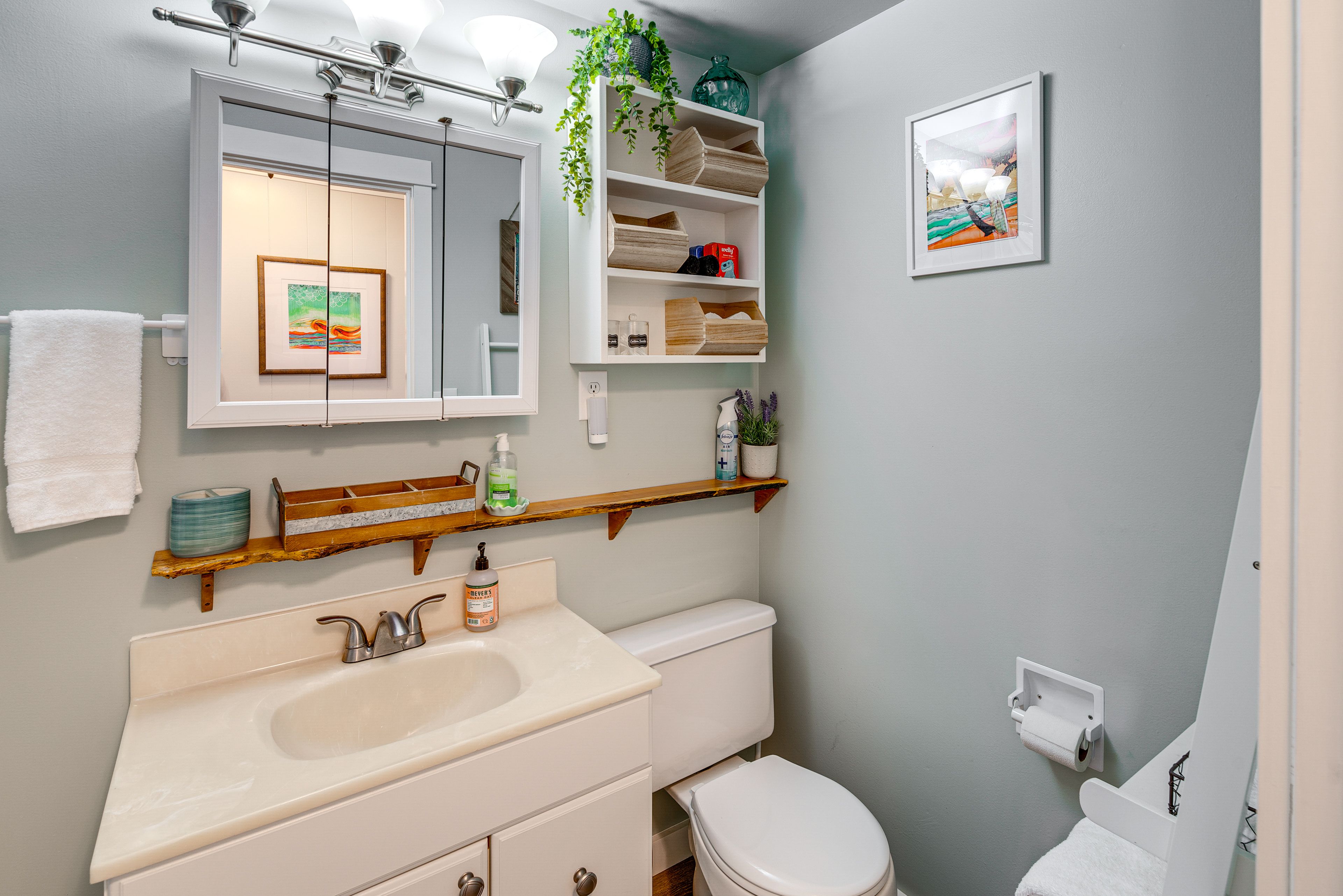 Bathroom | Towels Provided