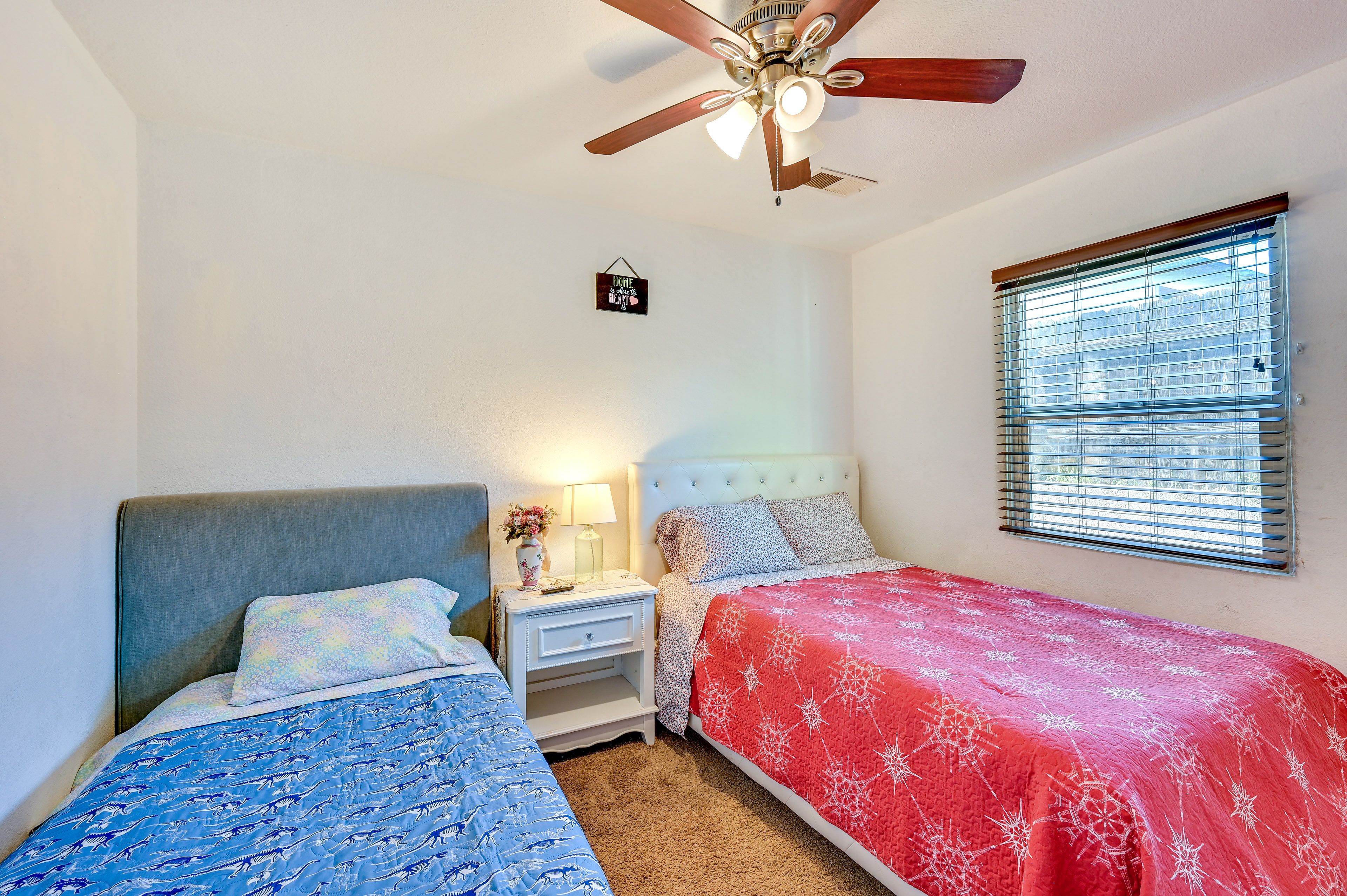 Bedroom 4 | Full Bed | Twin Bed | Smart TV