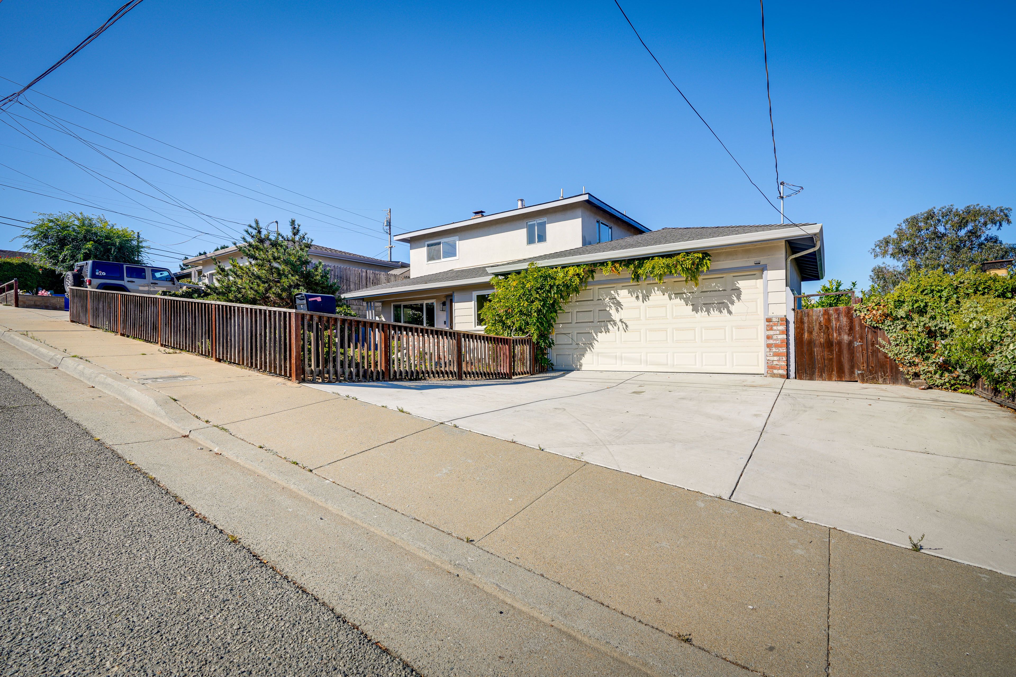 Parking | Garage (1 Vehicle) | Driveway (2 Vehicles) | Street Parking