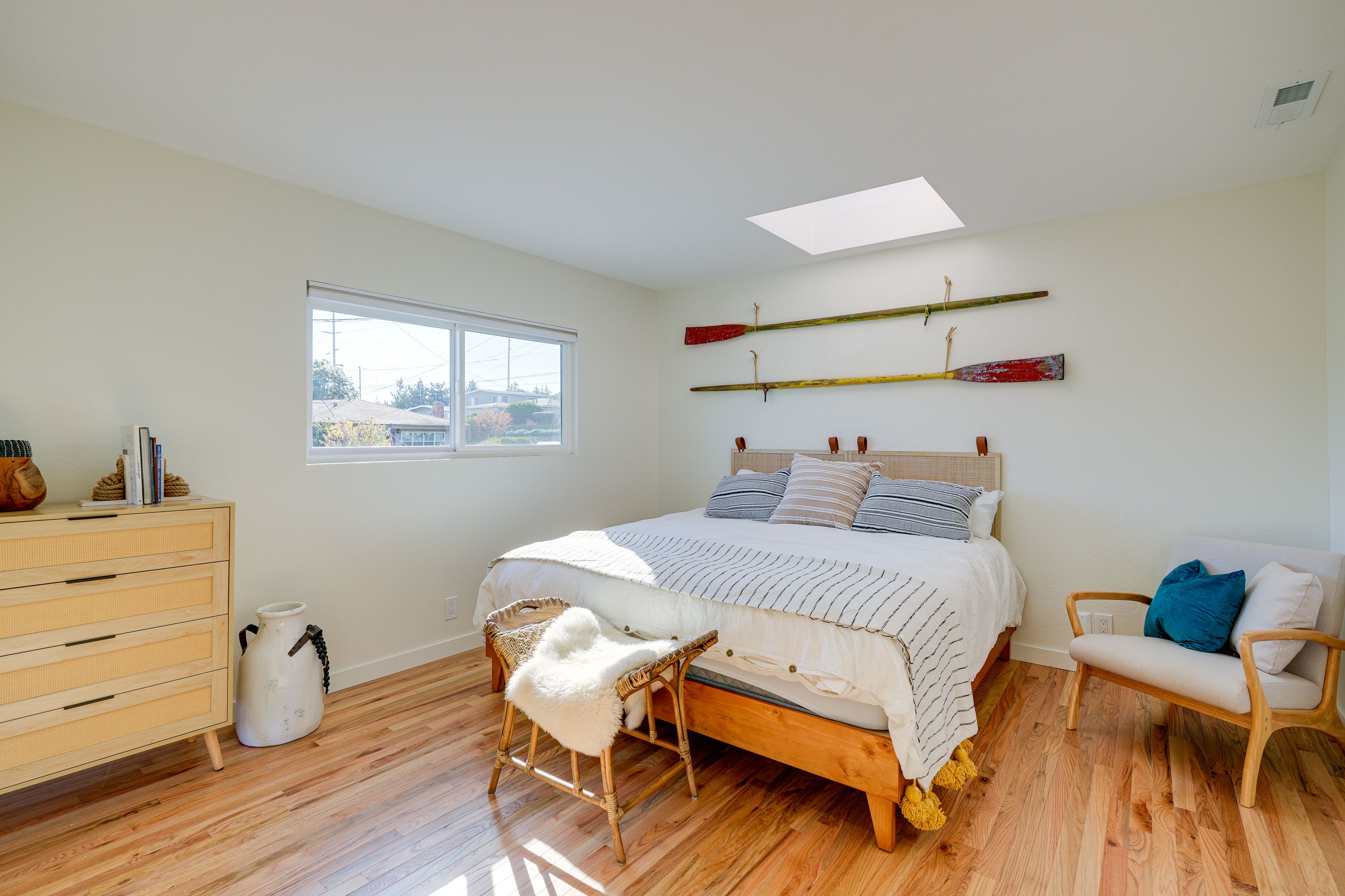 Bedroom 1 | King Bed | En-Suite Bathroom | 2nd Floor