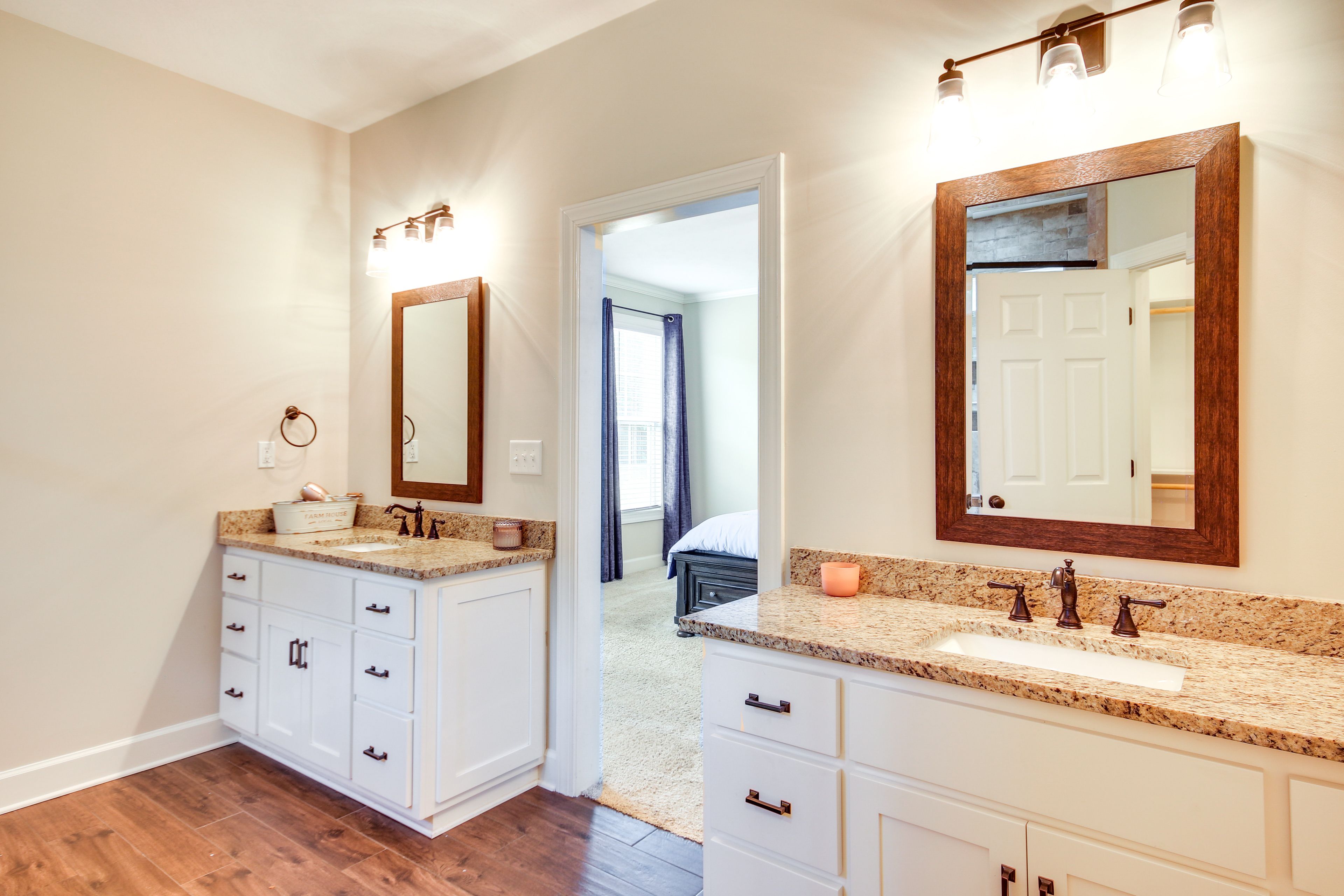 Full Bathroom | Towels Provided (Starter Supply)