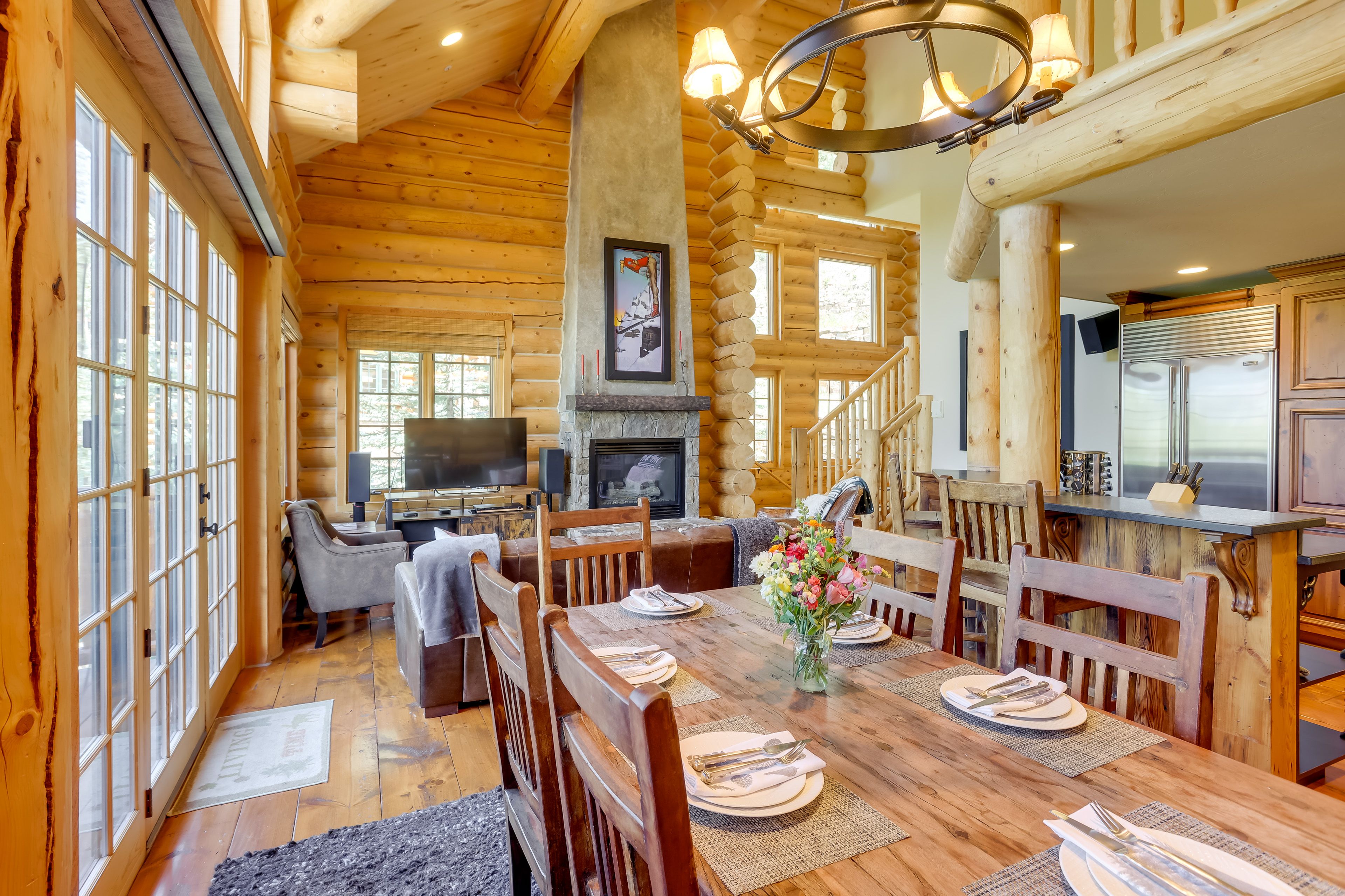 Dining Area | Dishware & Flatware Provided | Central Heating