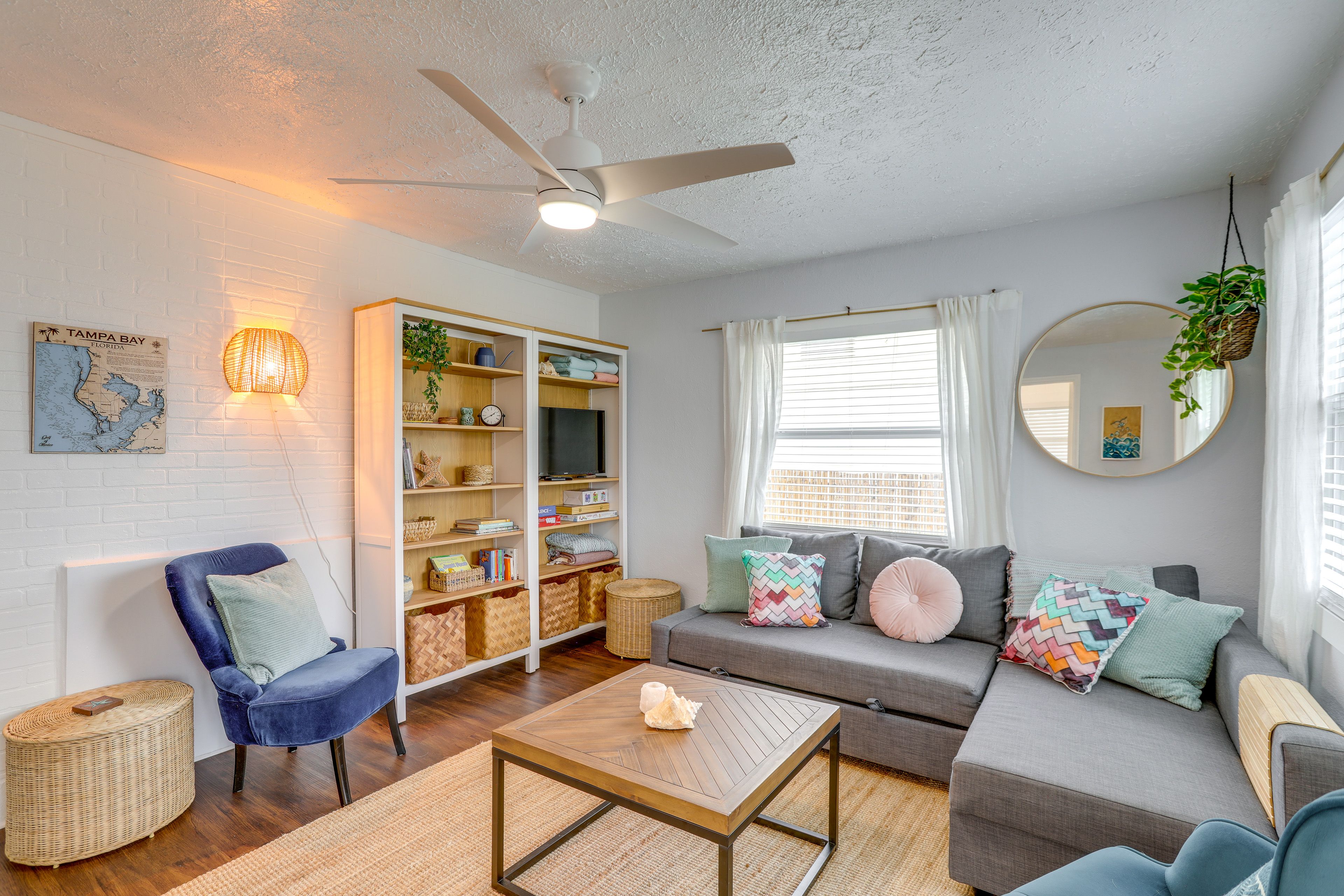 St. Petersburg Vacation Rental | 2BR | 1BA | 4 Exterior Steps Required