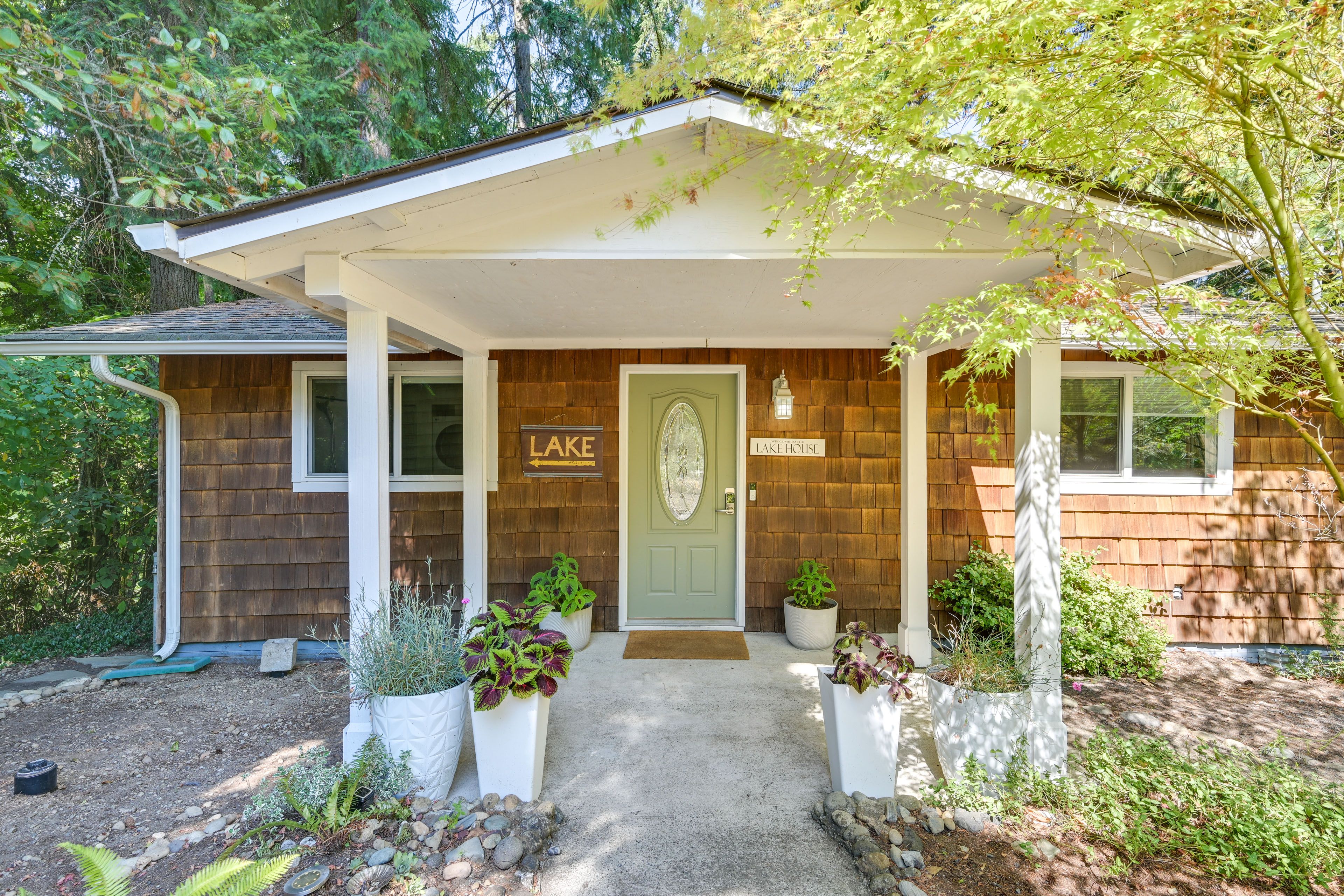 House Exterior | Keyless Entry