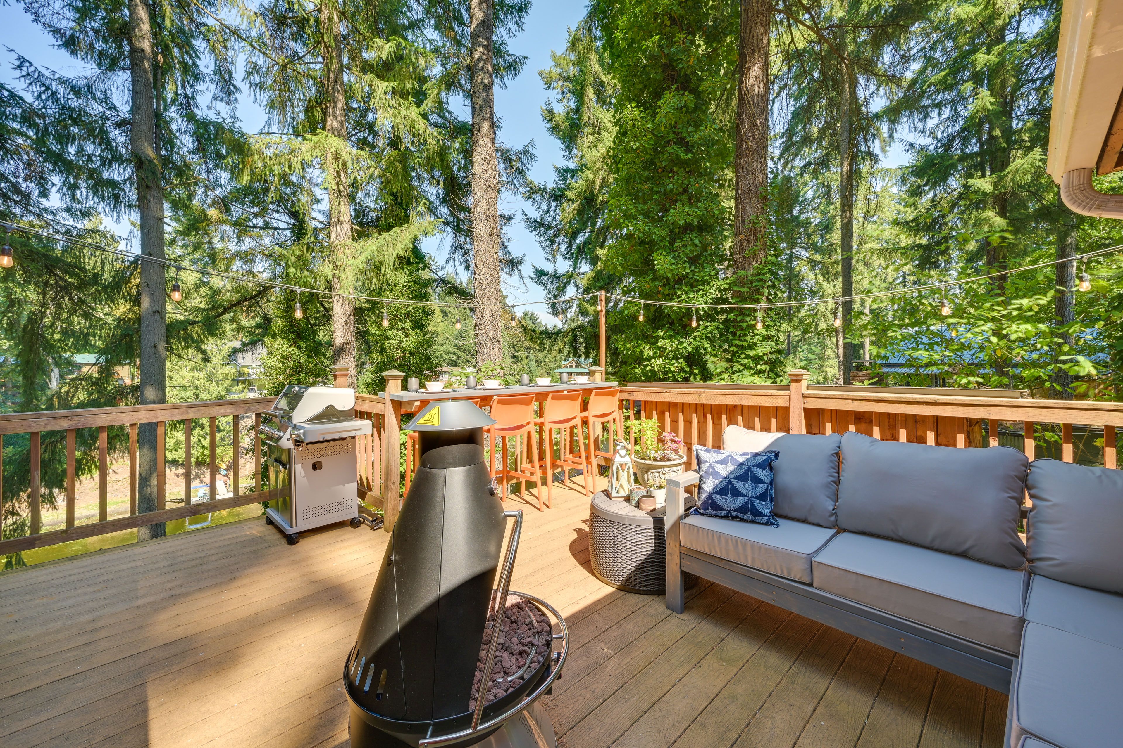 House Exterior | Private Deck