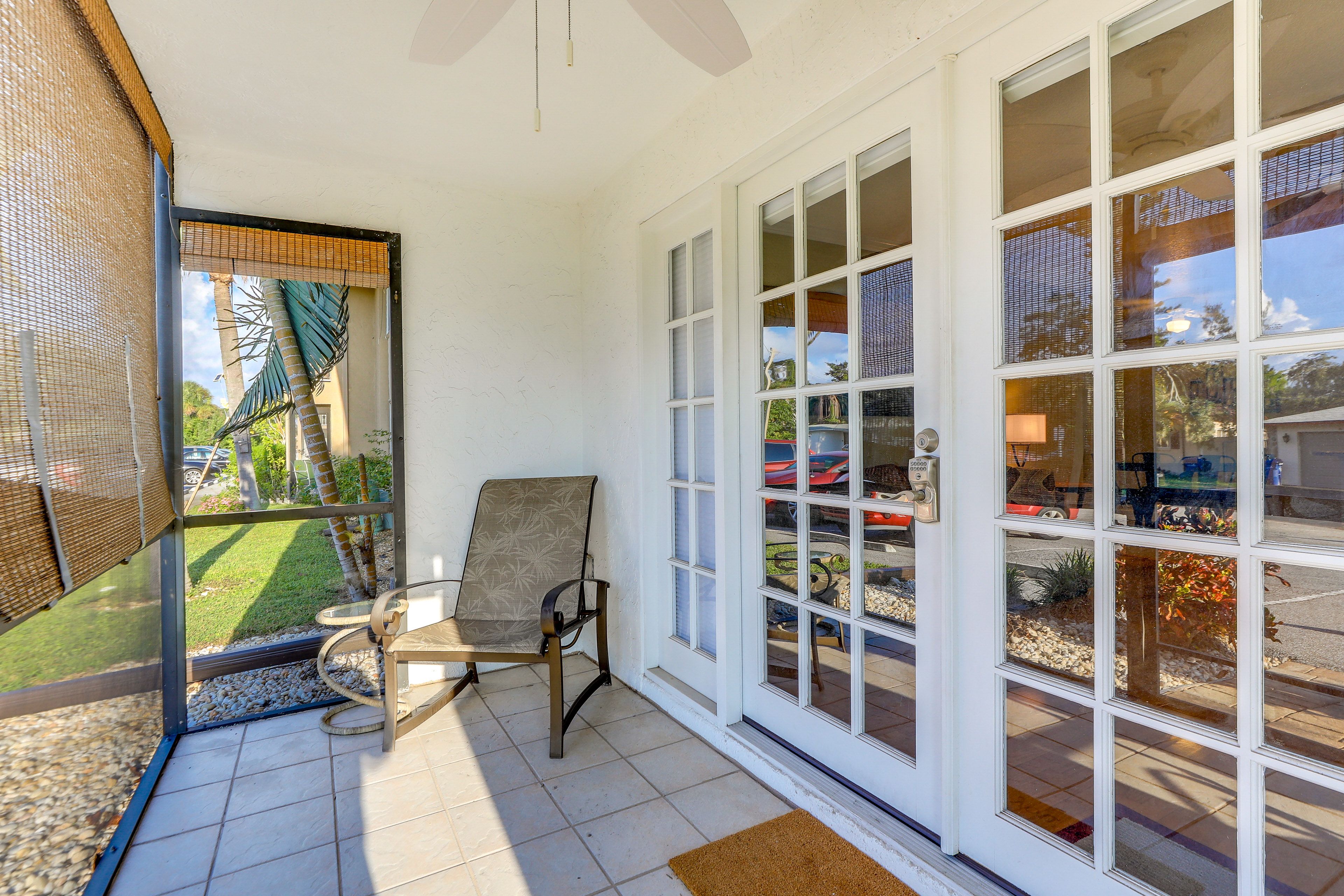 Condo Exterior | Screened Porch
