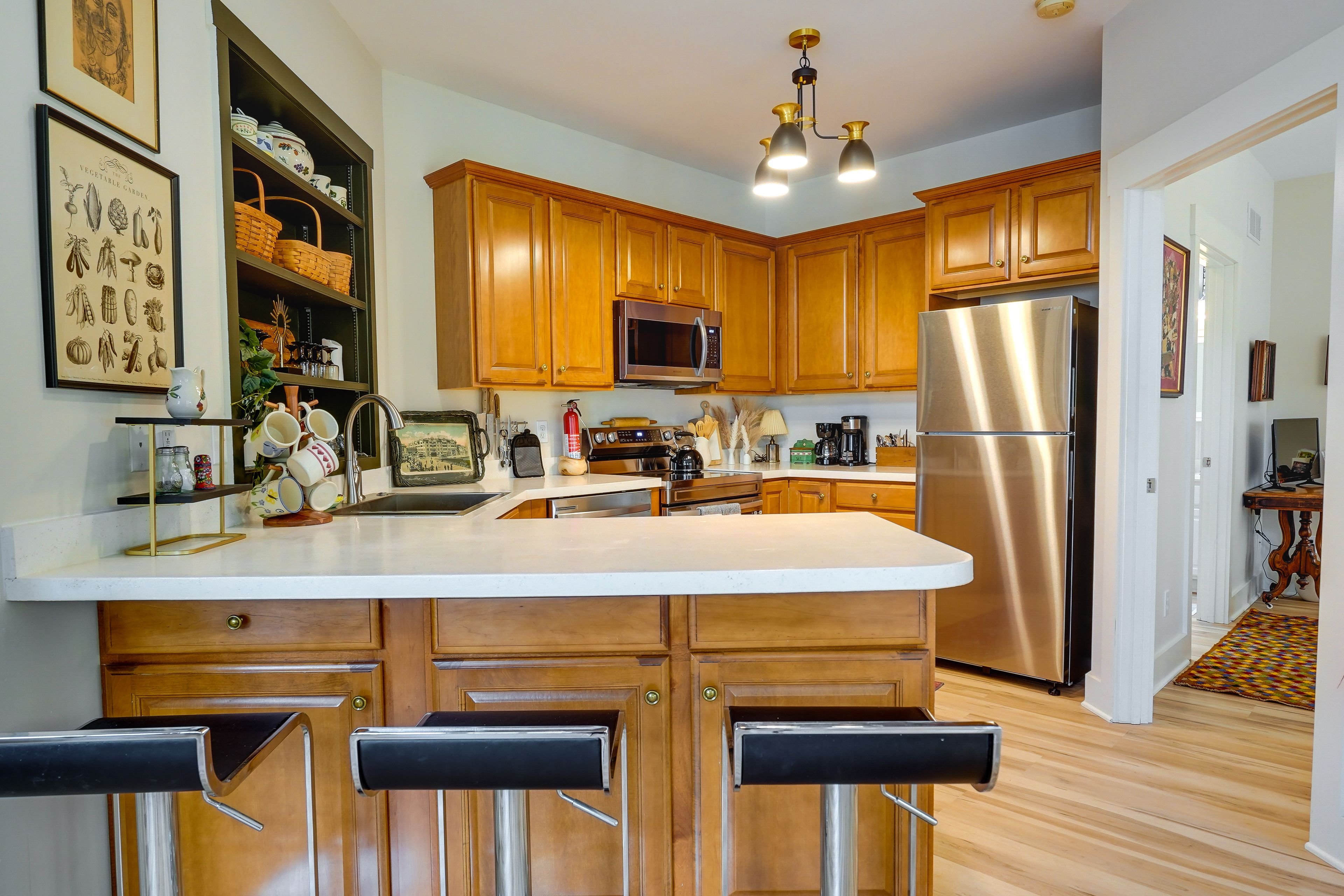 Kitchen | Dining Bar | Coffee Makers