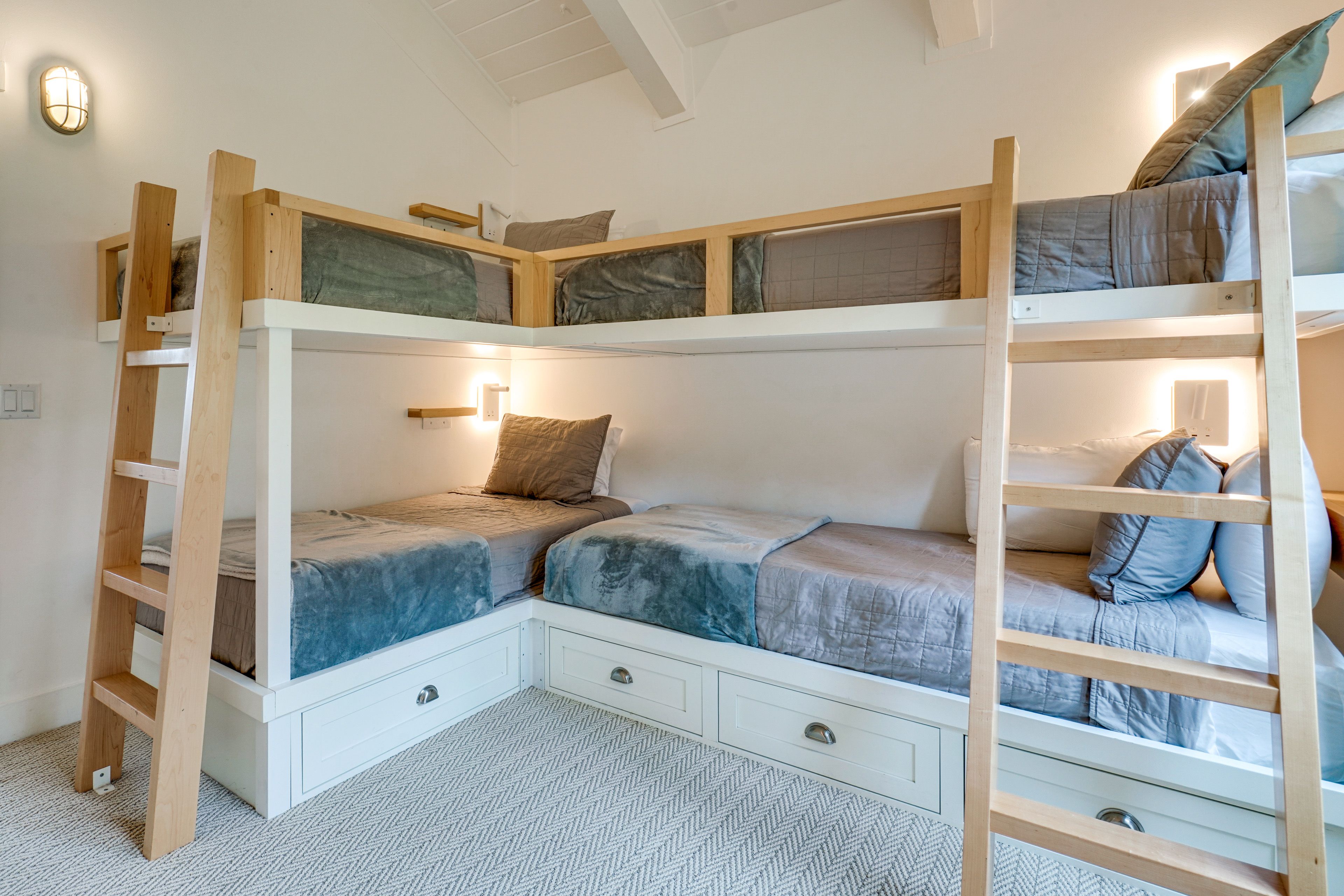 Bedroom 3 | 2 XL Twin Bunk Beds | 1st Floor