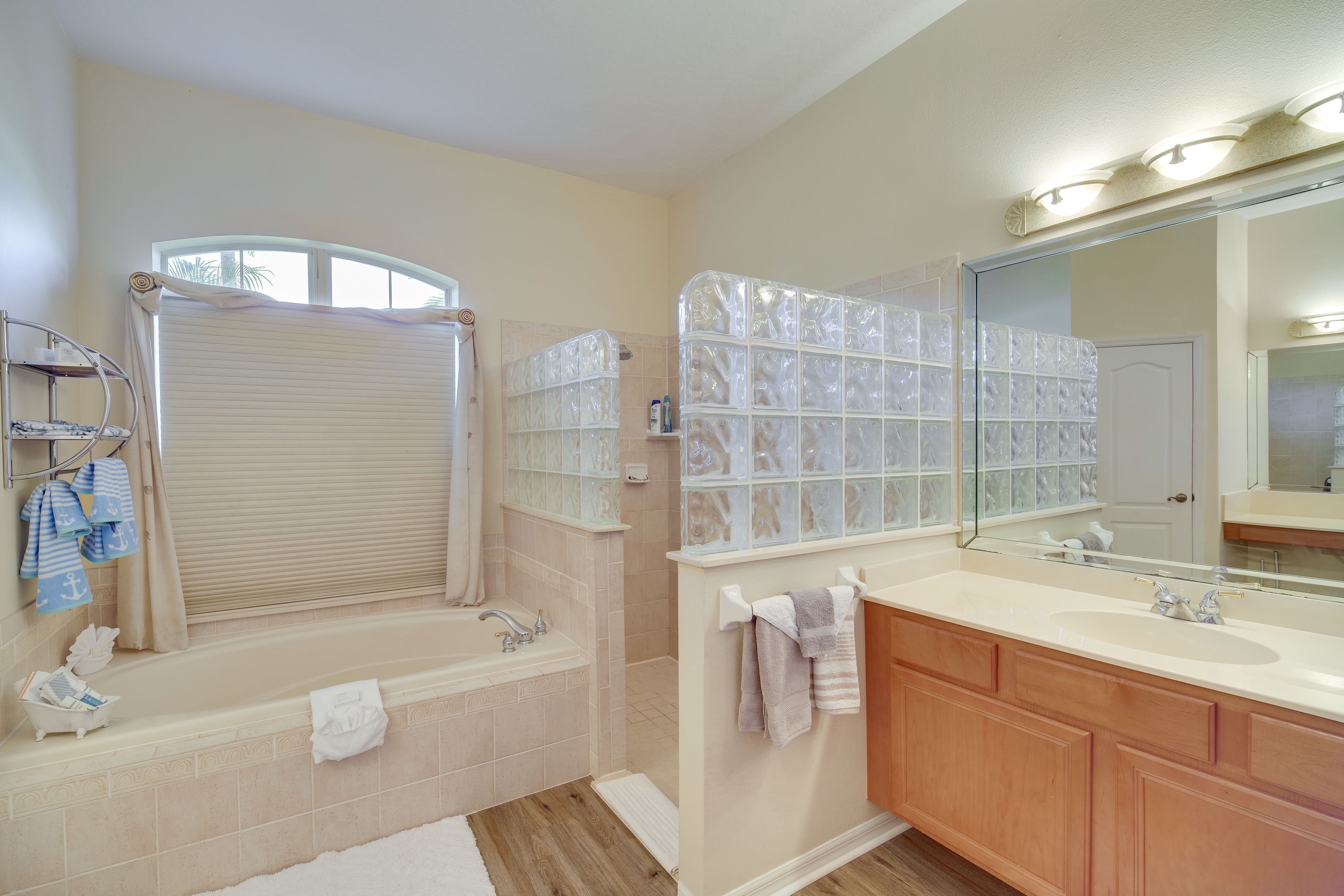 En-Suite Bathroom