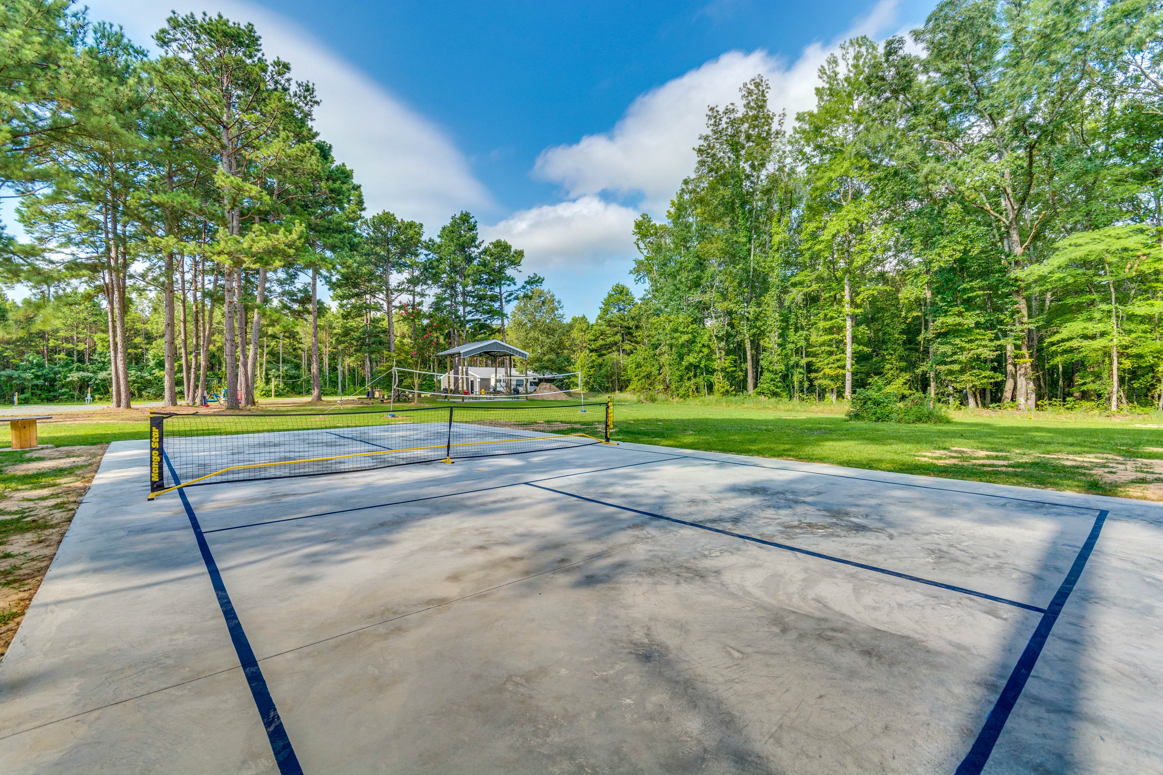 Community Amenities | Pickleball Court