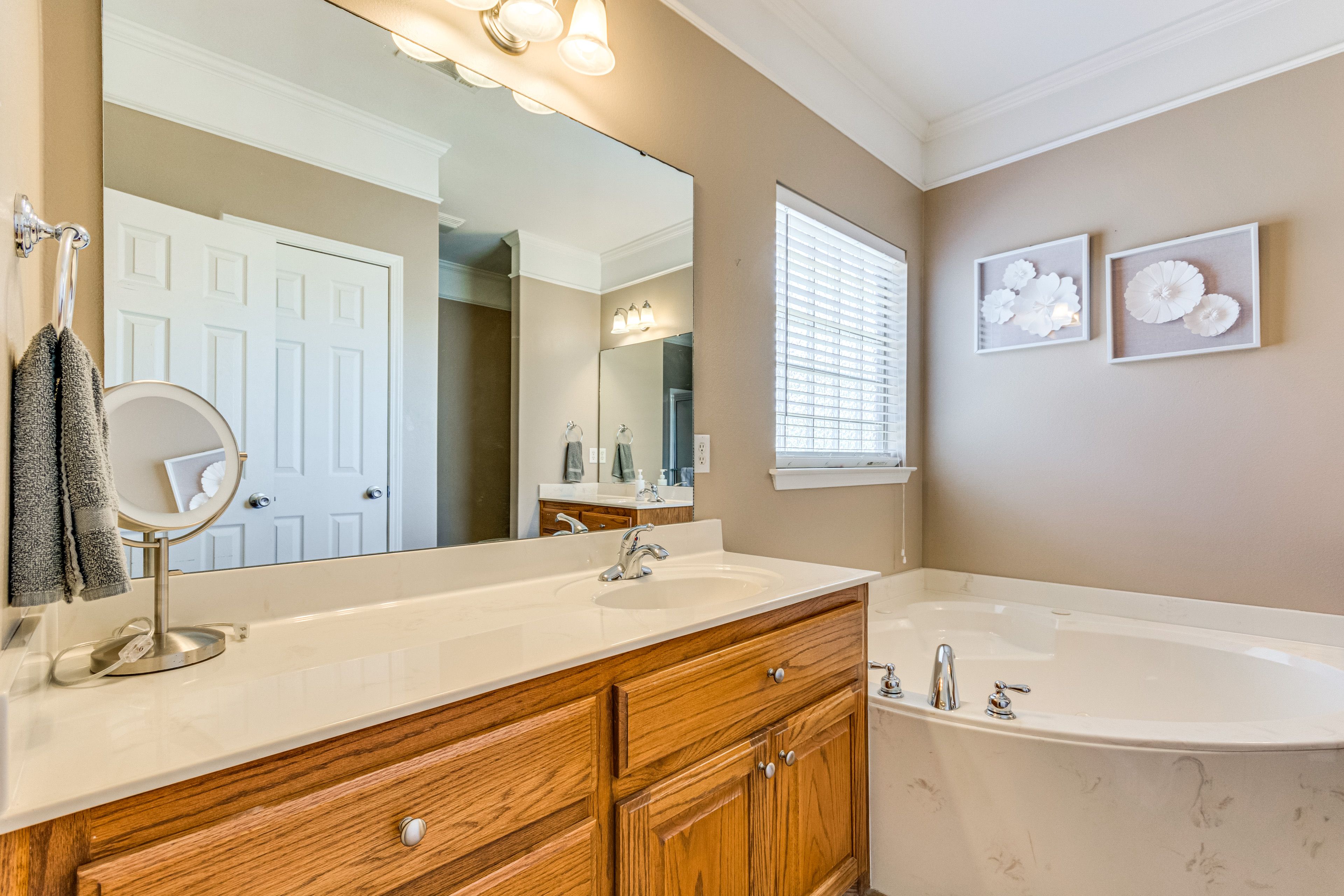 En-Suite Bathroom