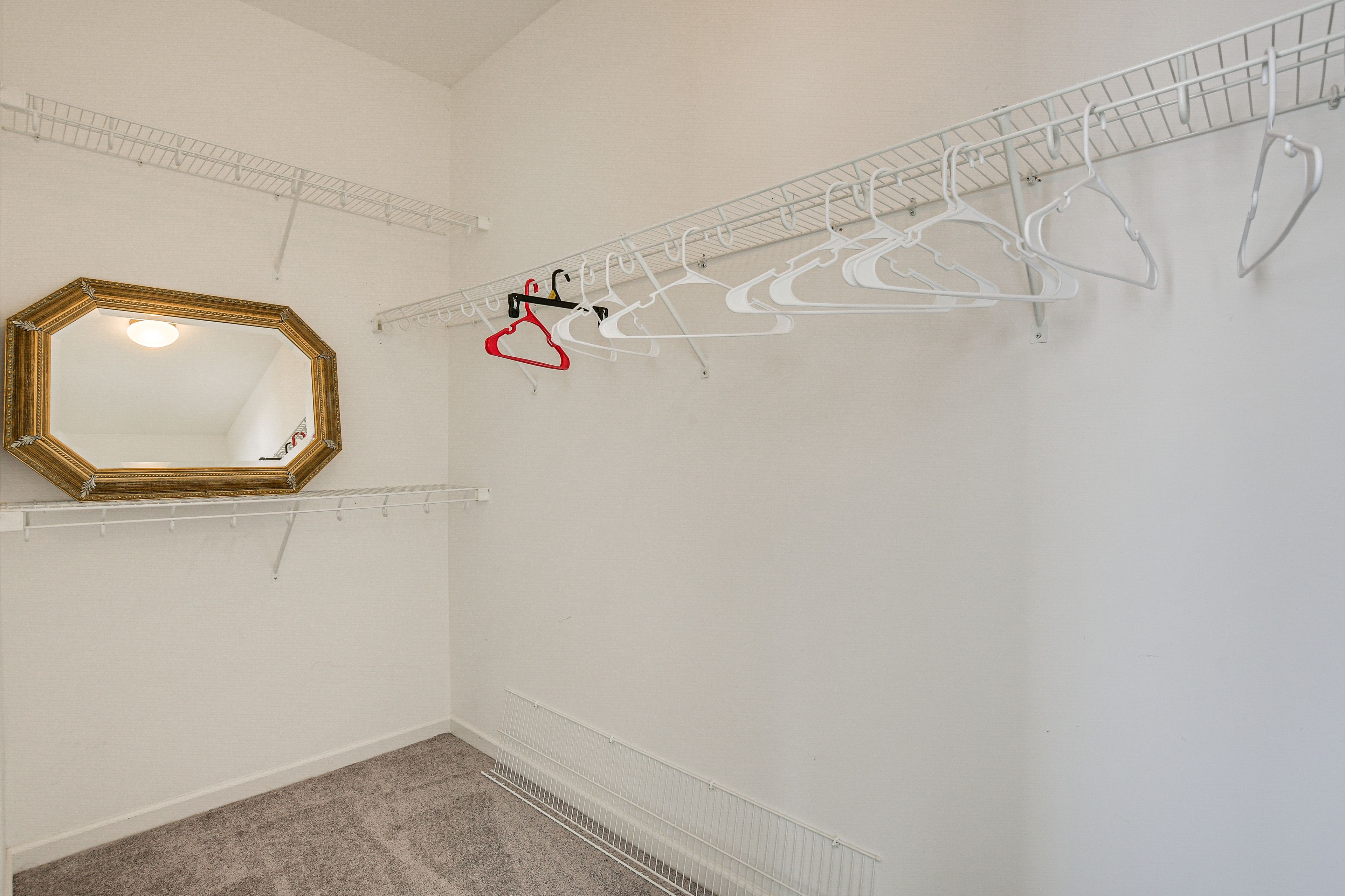 Walk-In Closet | Main Level